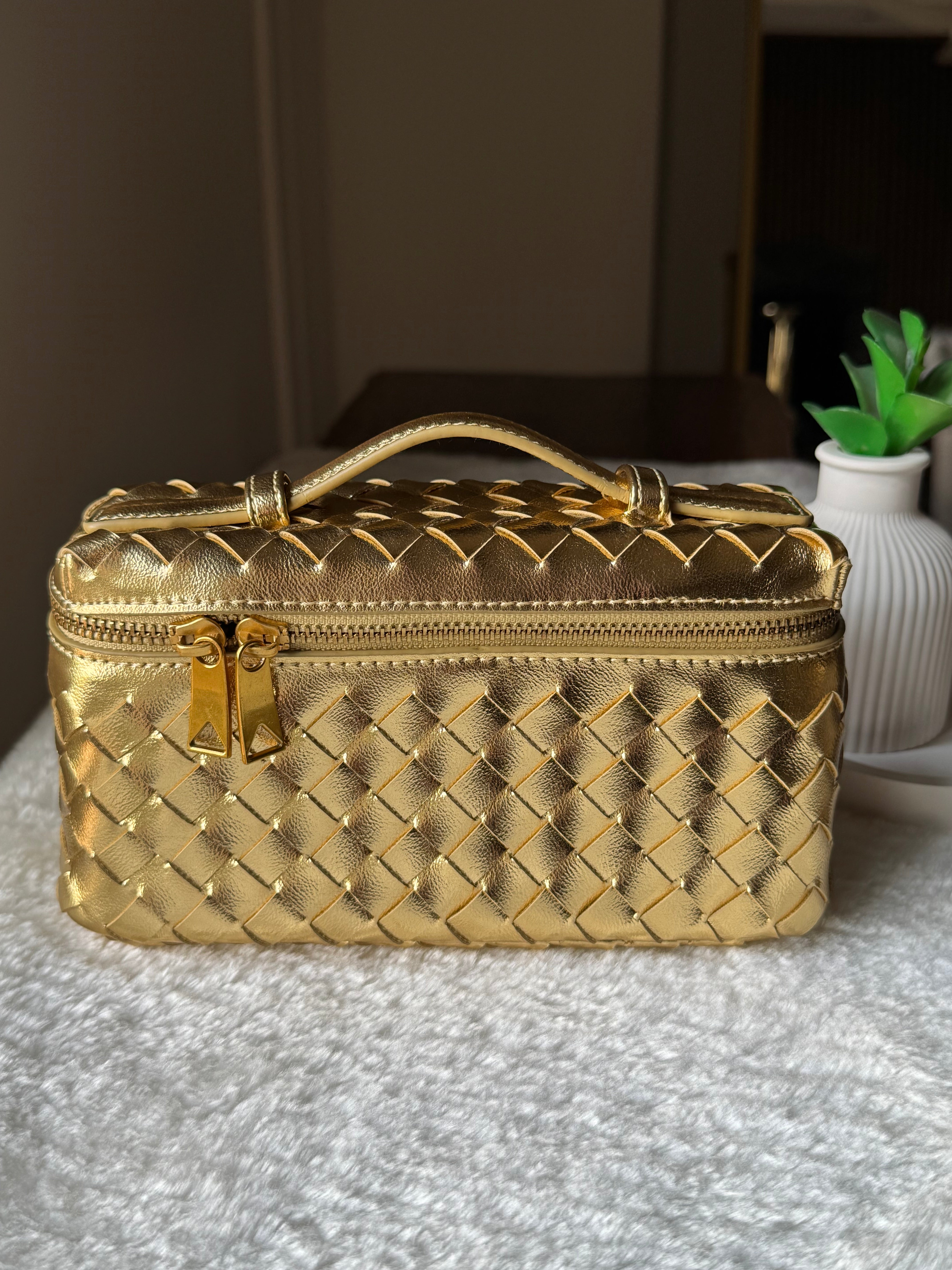 JW Pie Woven Bag with Long Strap (Gold)