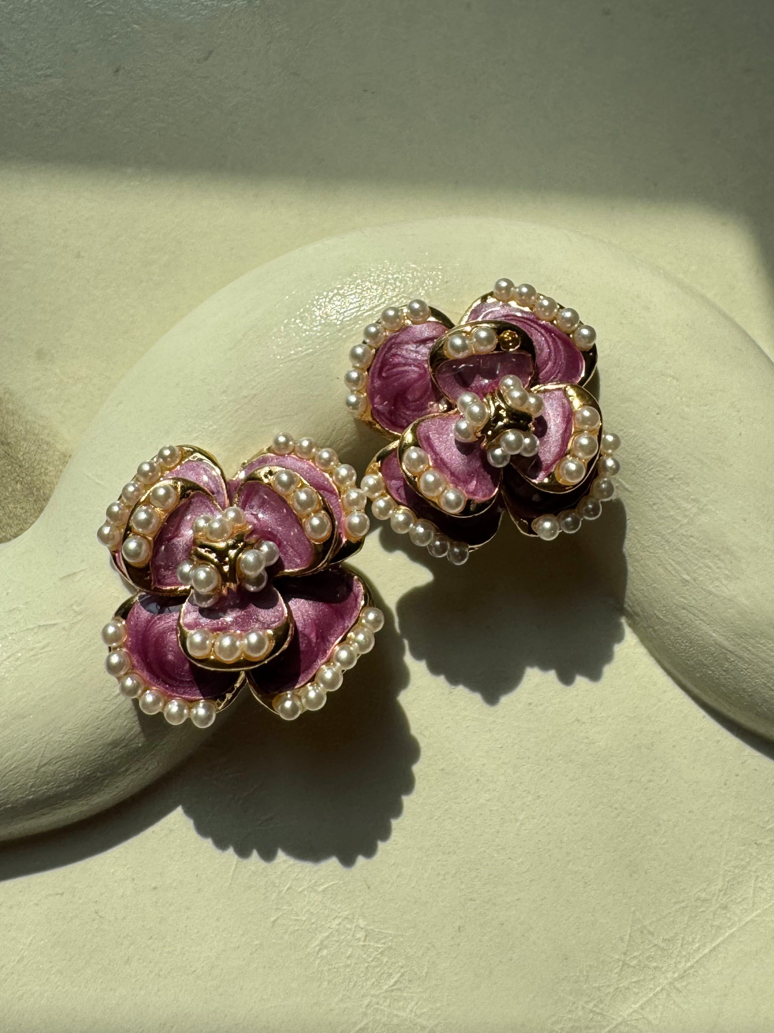 Mauve Lux Floral Earrings