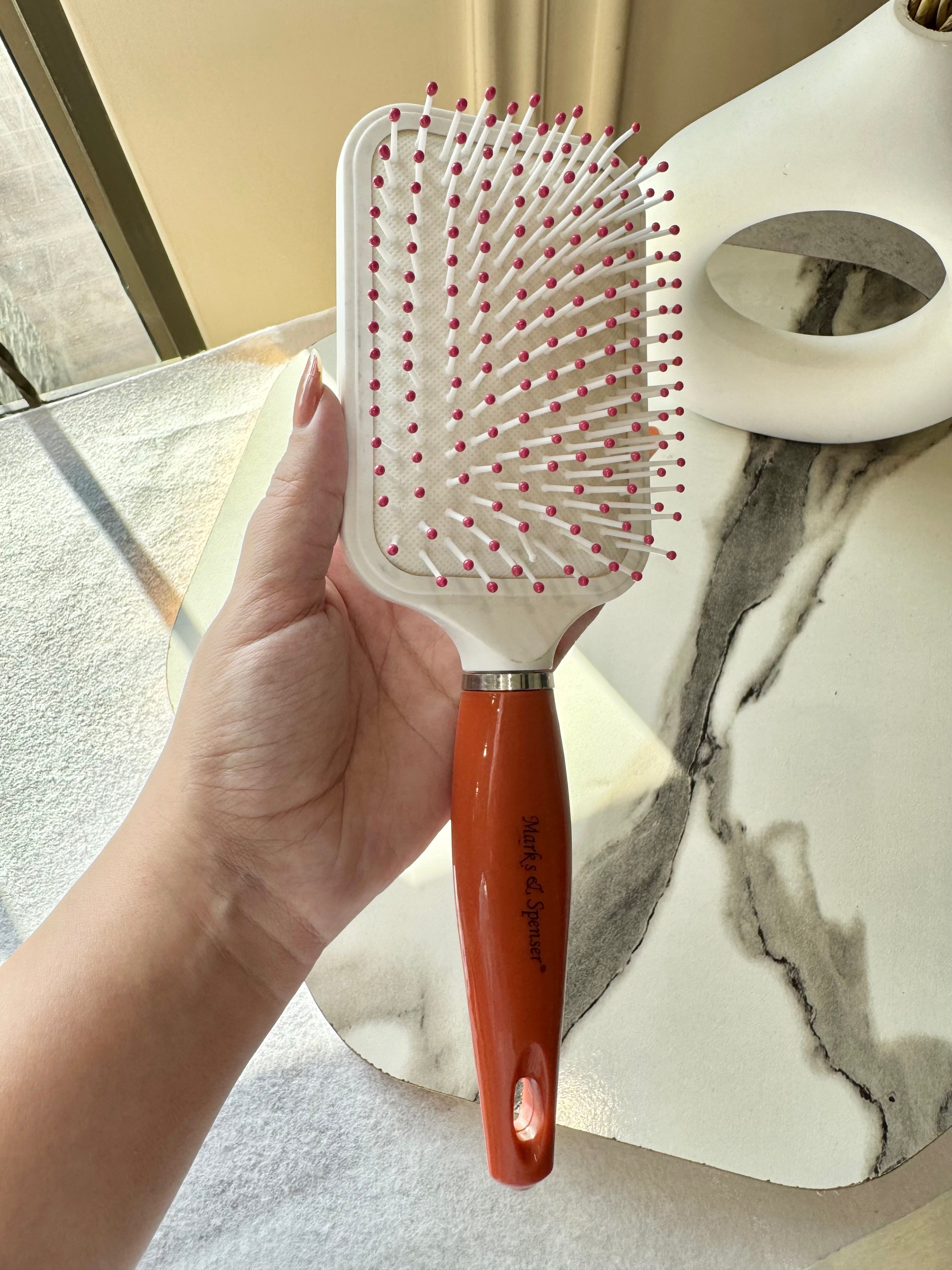 Softest White Rust Brush