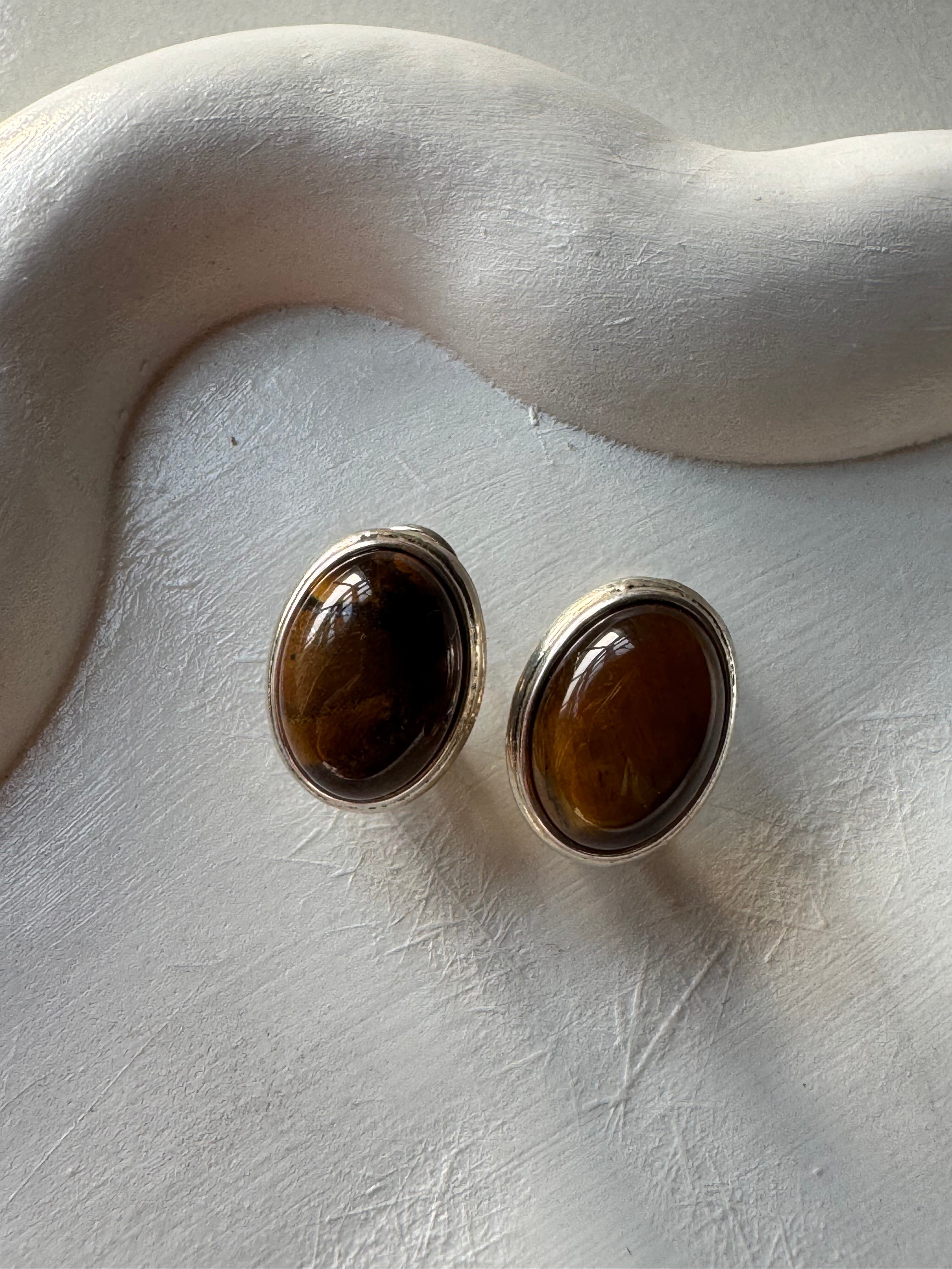 Brown Aura Studs