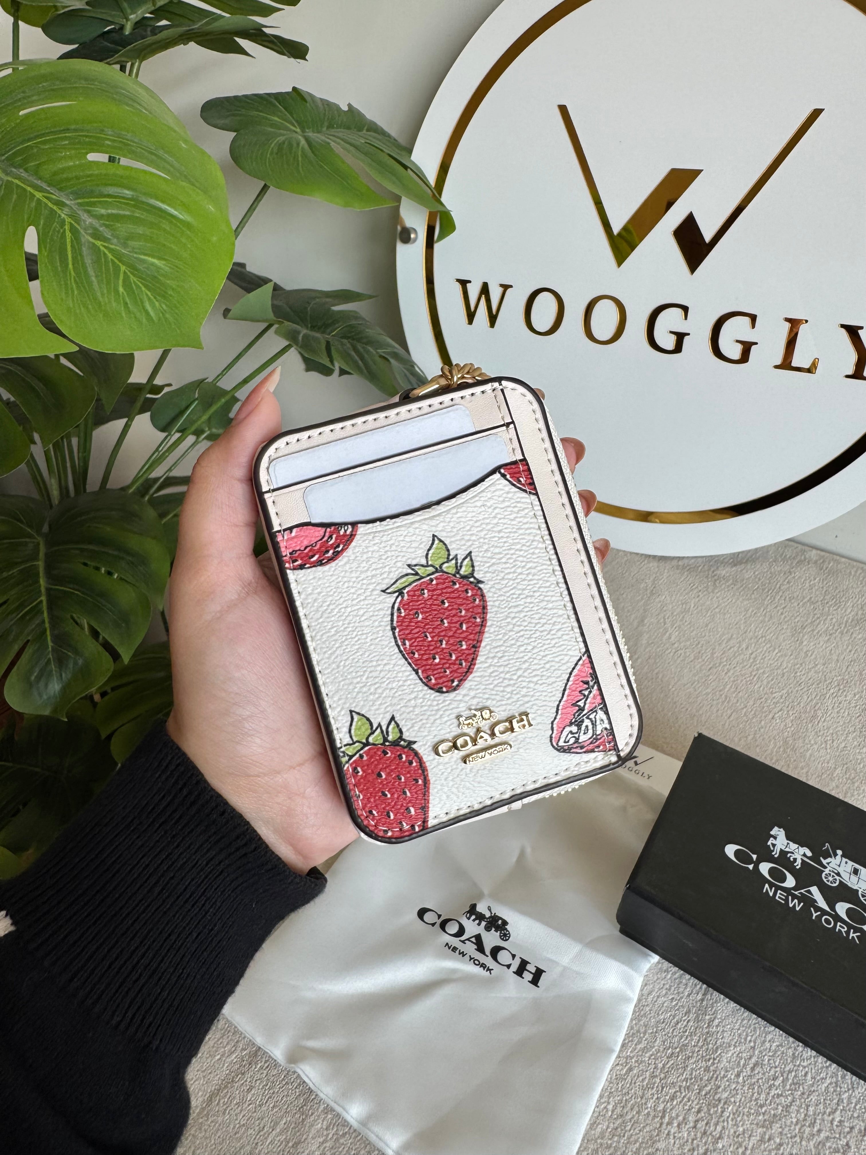 Coach Zip Card Case with Box Packing - Strawberries