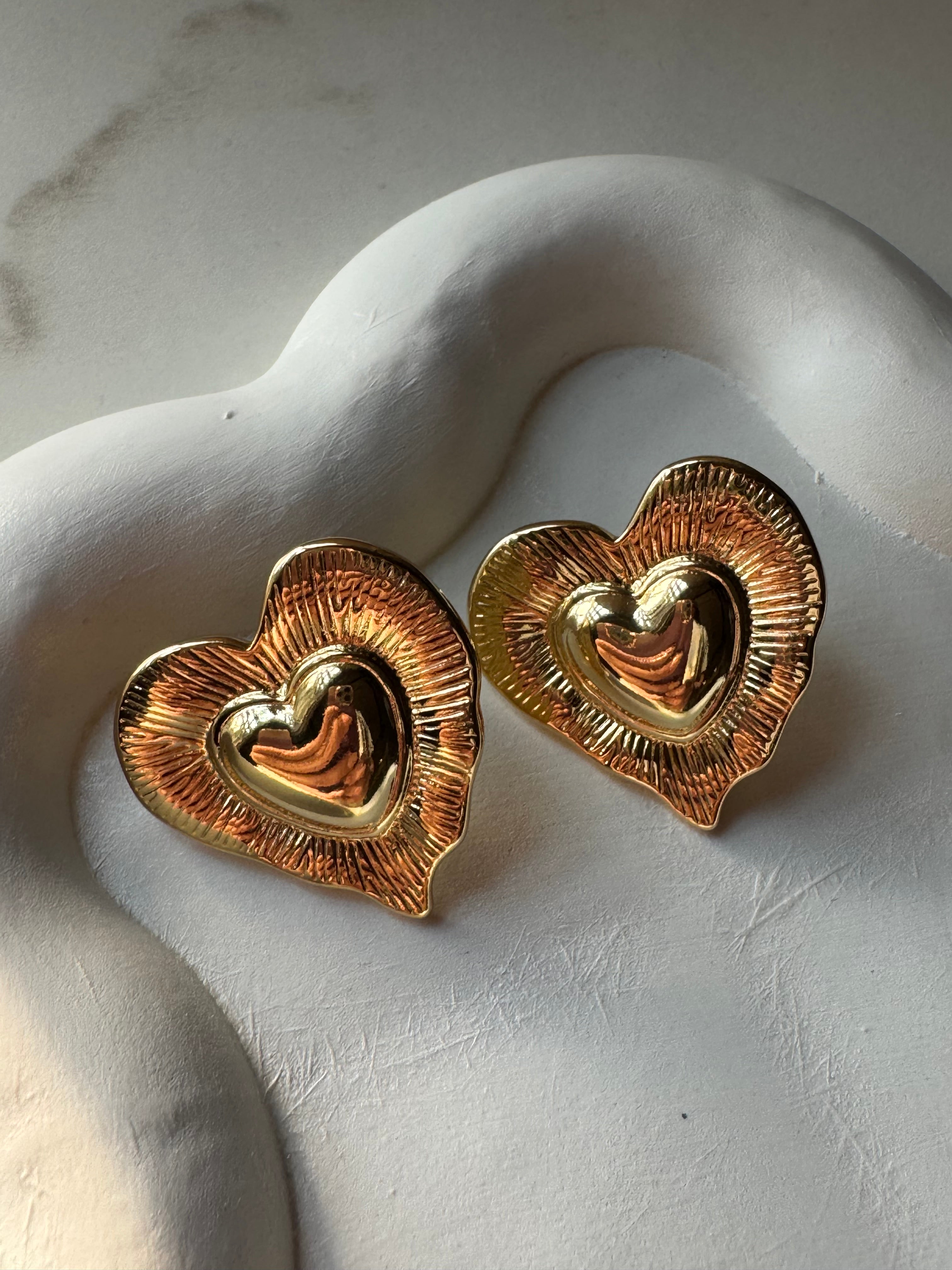 Heart Studs - 18K Gold Plated
