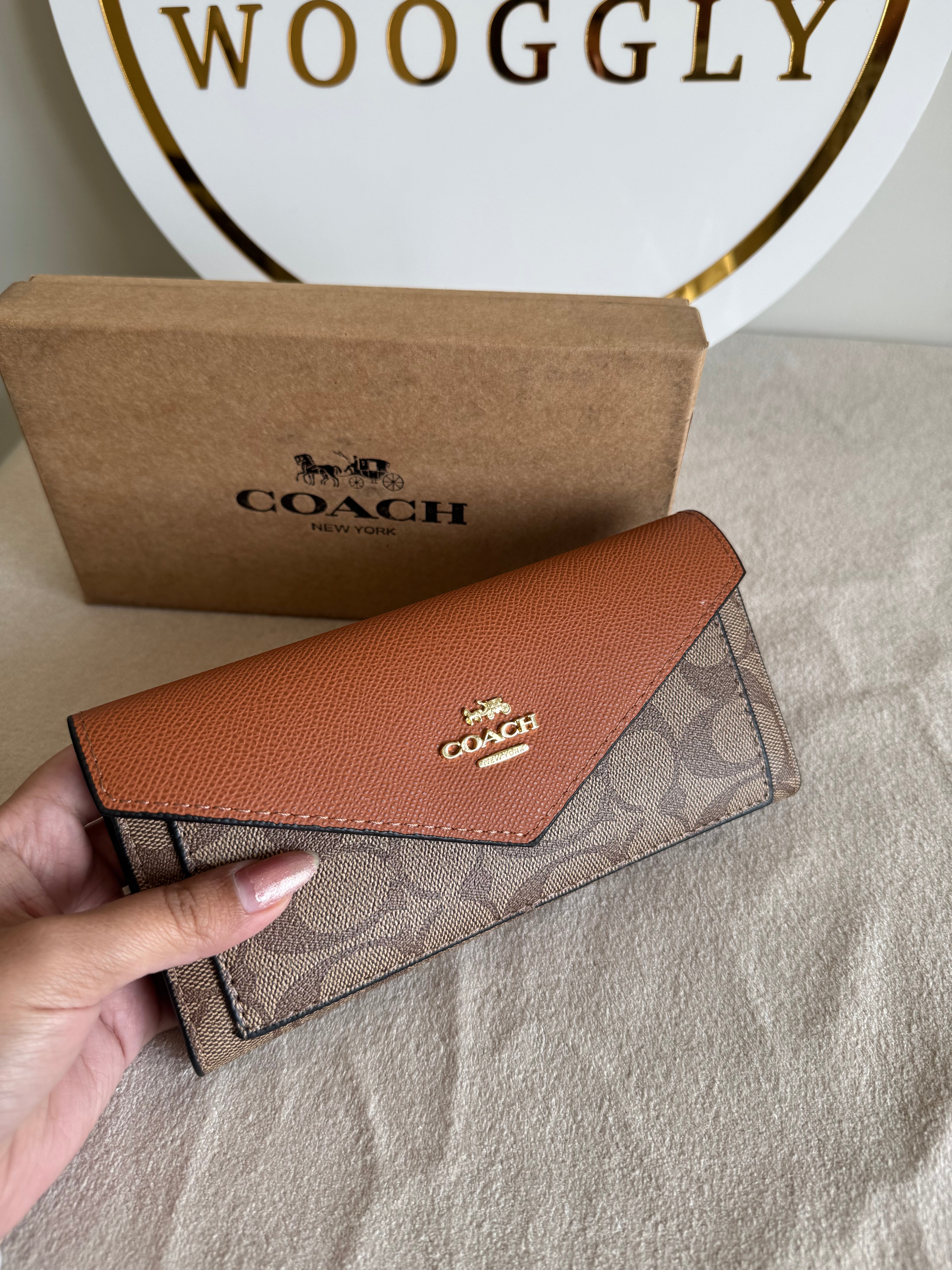 COACH Wallet with Card Holder Set Brown- Box Packing
