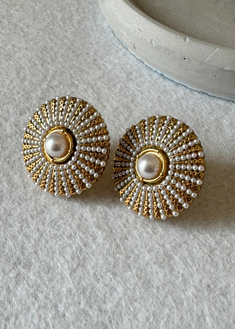 Aira Earrings