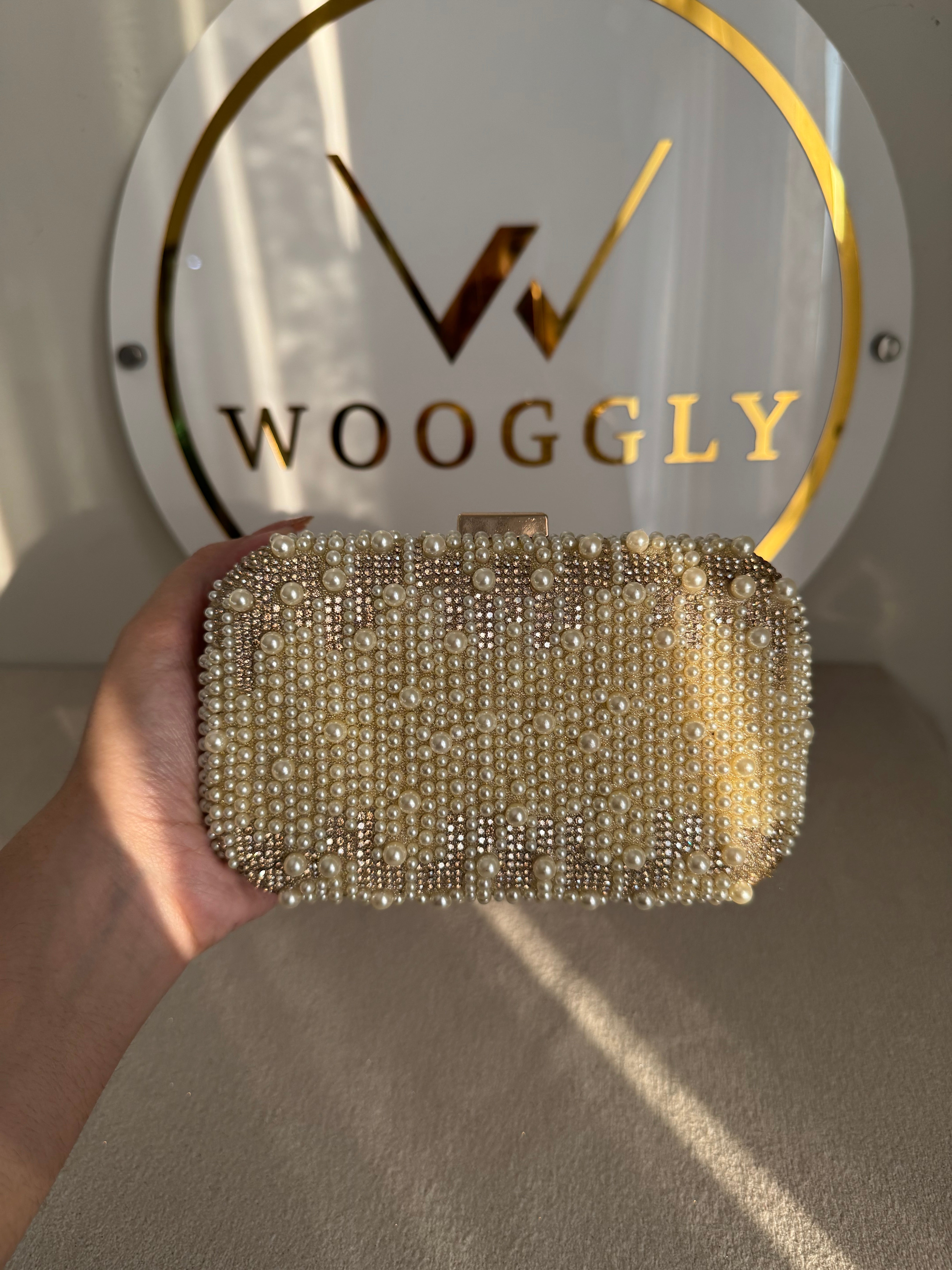 Regal Pearl Clutch