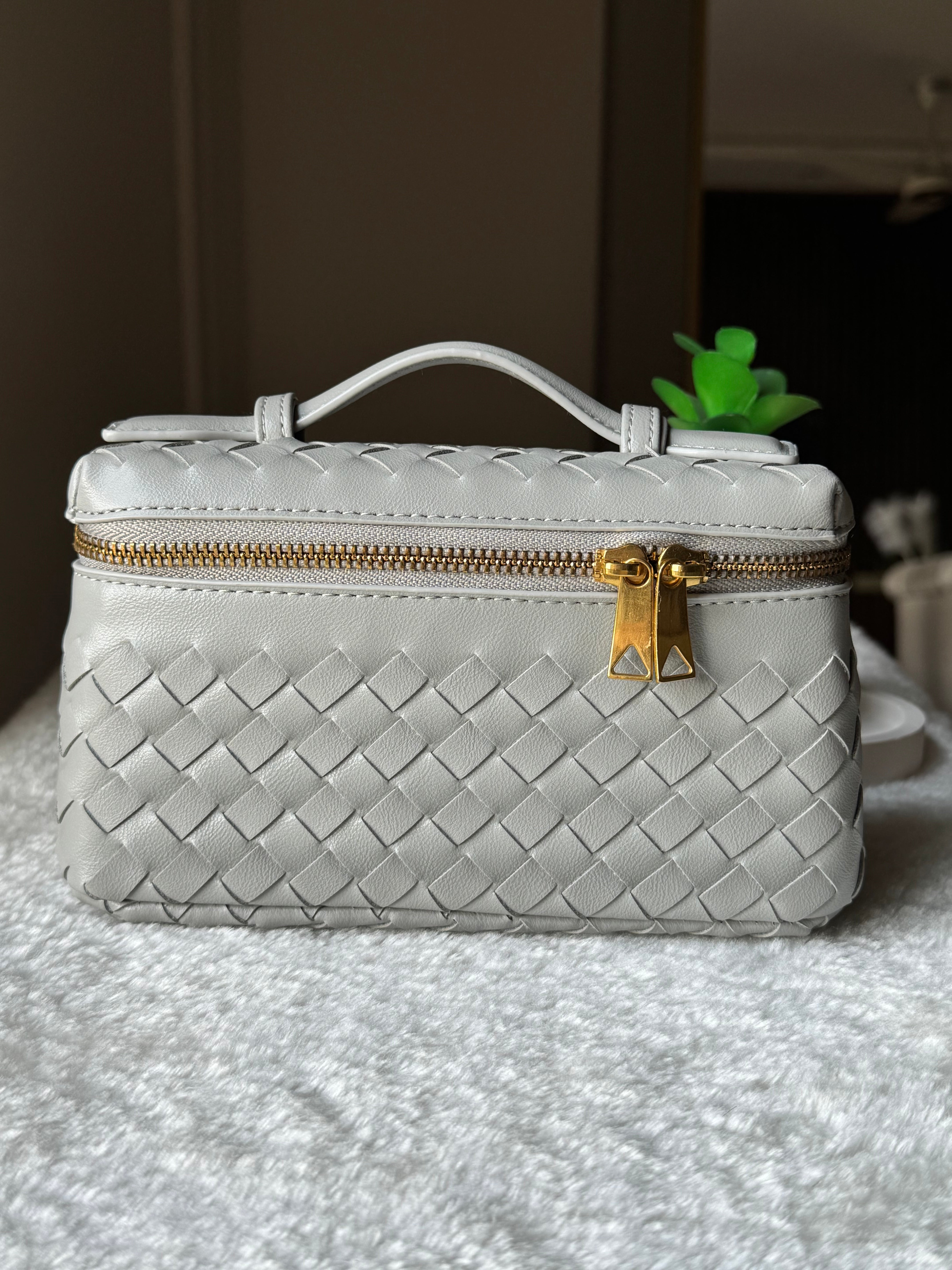 JW Pie Woven Bag with Long Strap (Dark Grey)