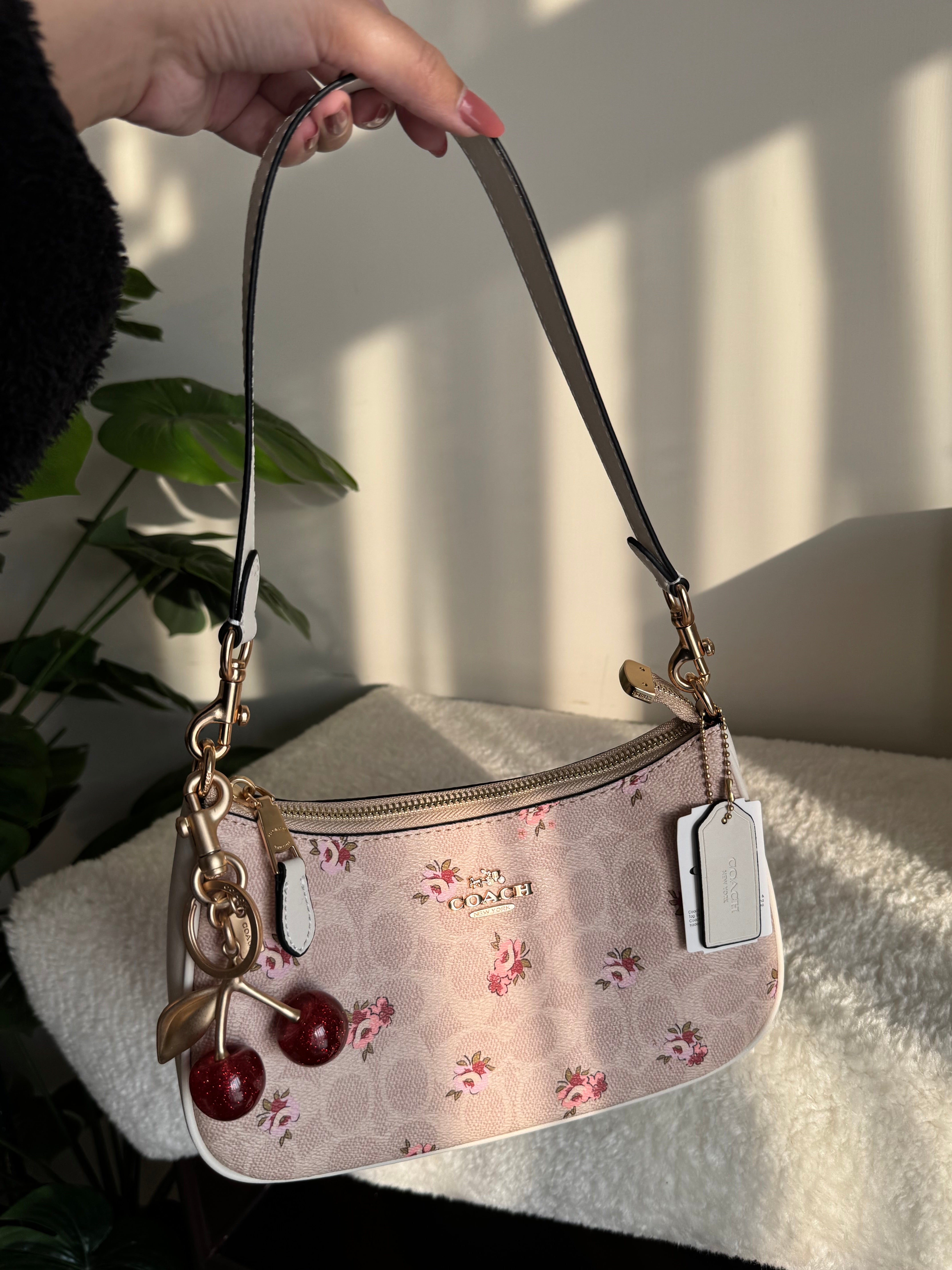 COACH TERI PREMIUM with Coach Cherry Charm (Floral) - BOX PACKING