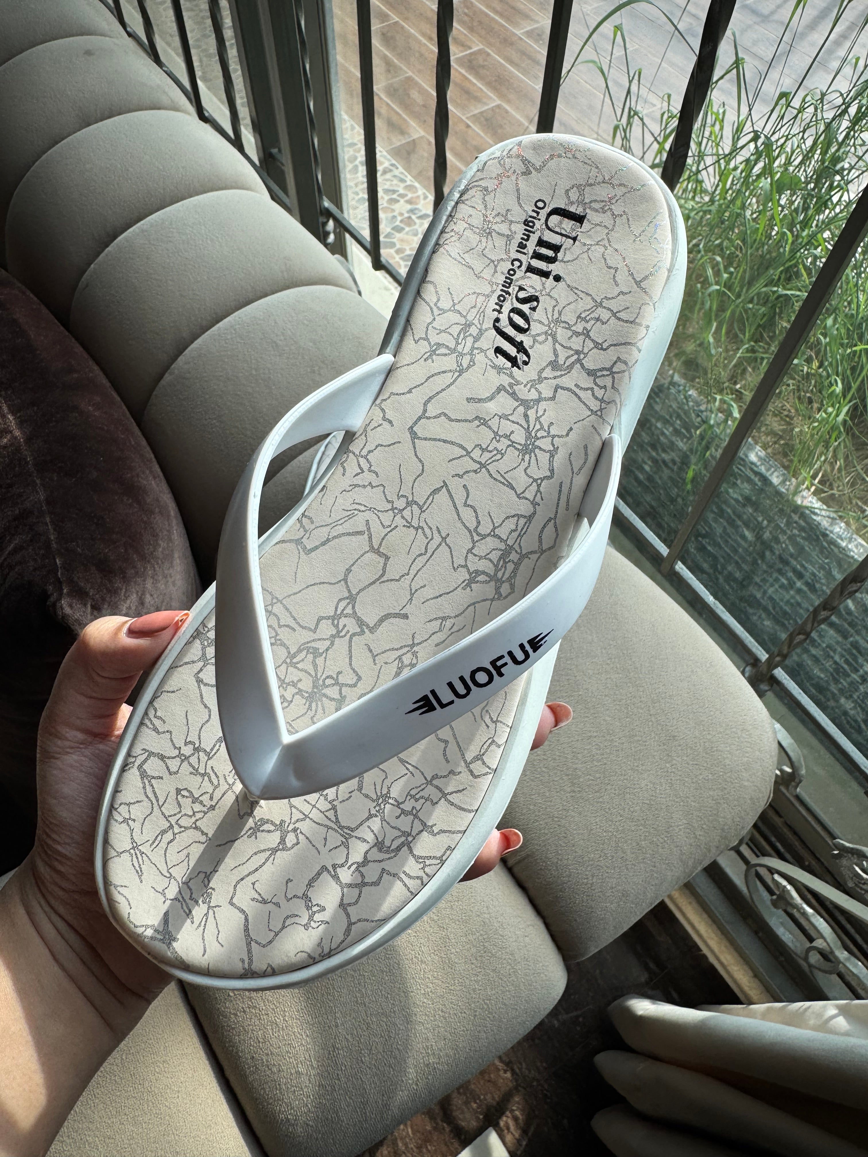 Soft Blossom Peach Slides