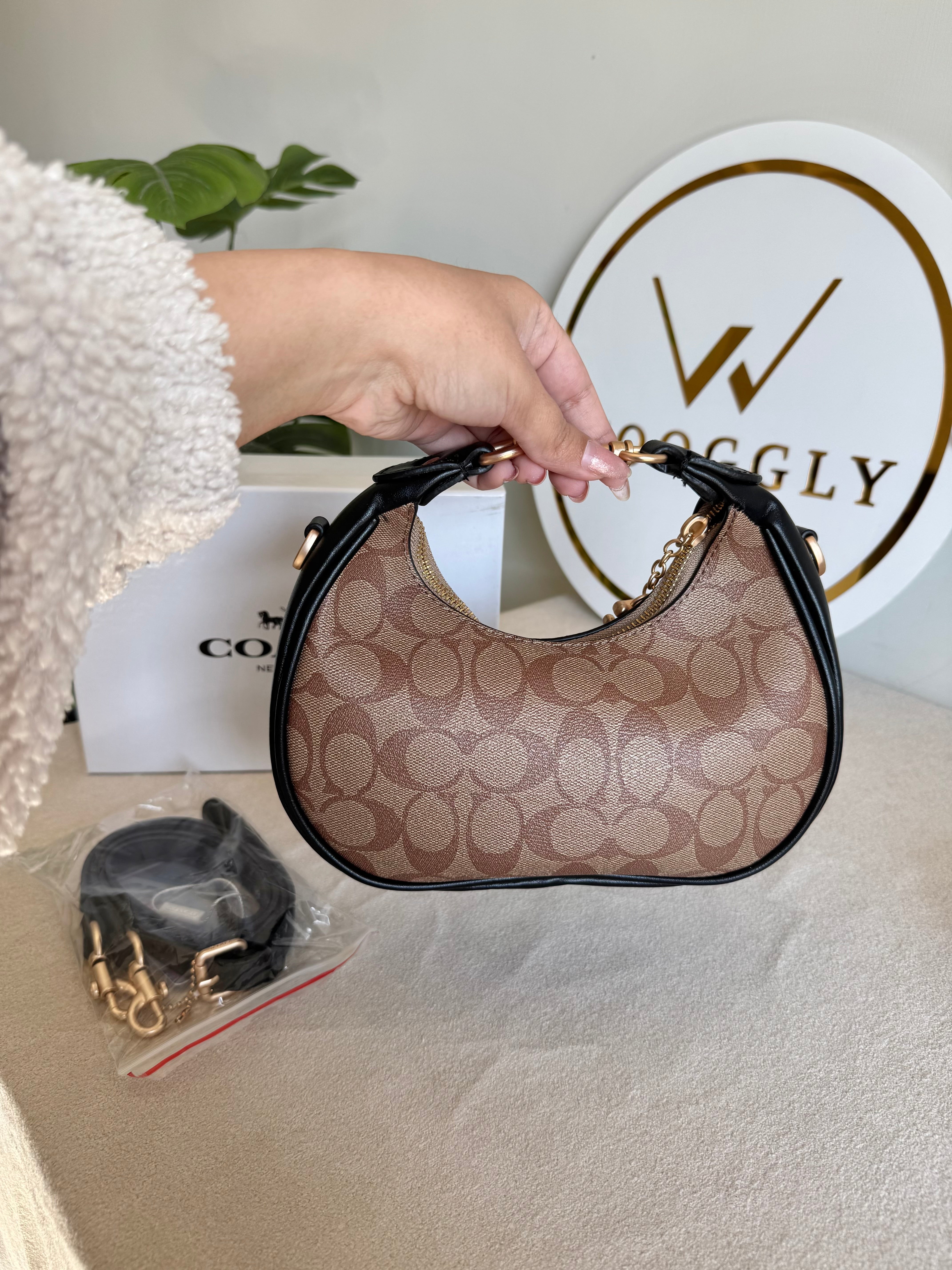 COACH Jonie Bag PREMIUM (Apricot Black) - BOX PACKING