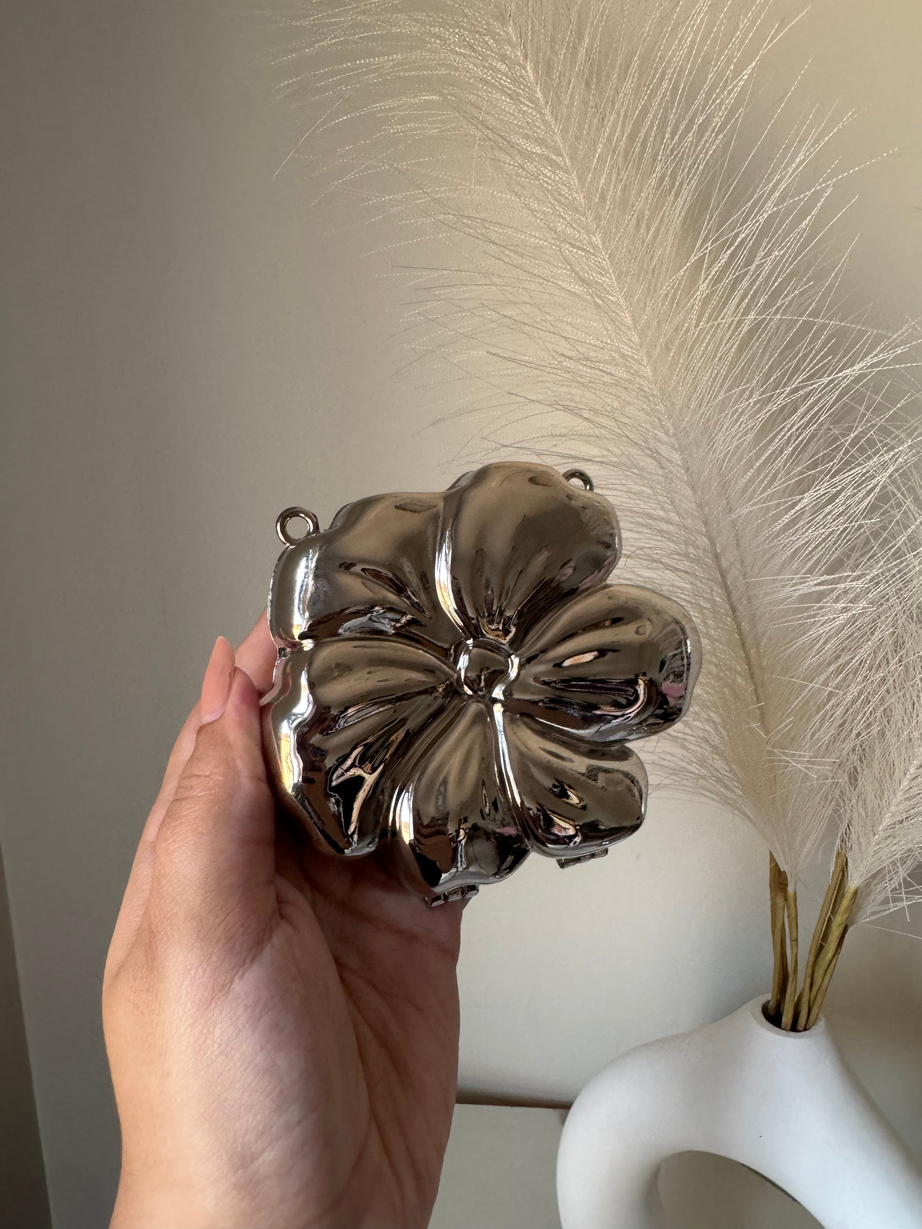 Viral Flower Metallic Clutch with Chain - Silver