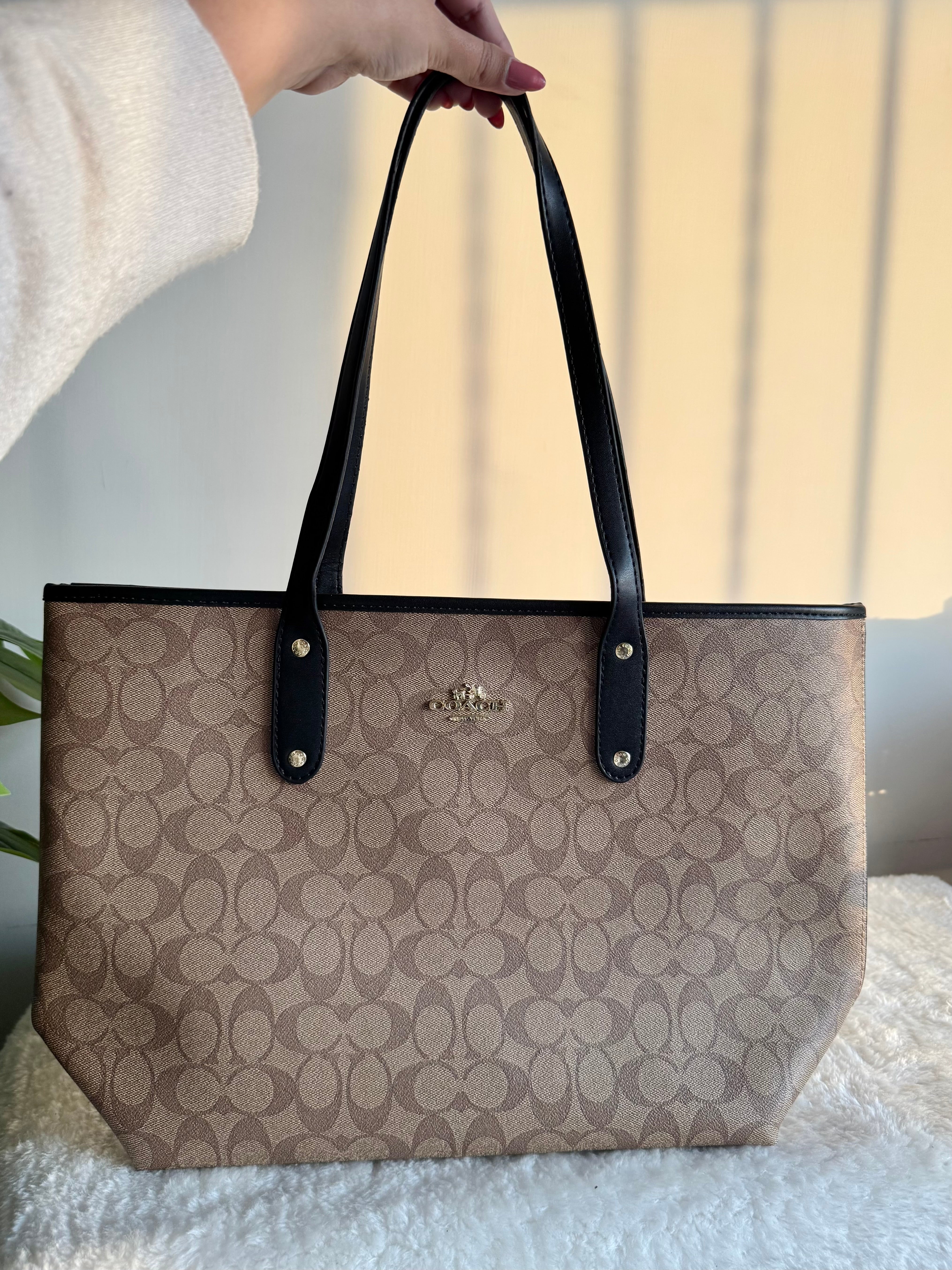 COACH TOTE BAG PREMIUM (Apricot Black) - BOX PACKING