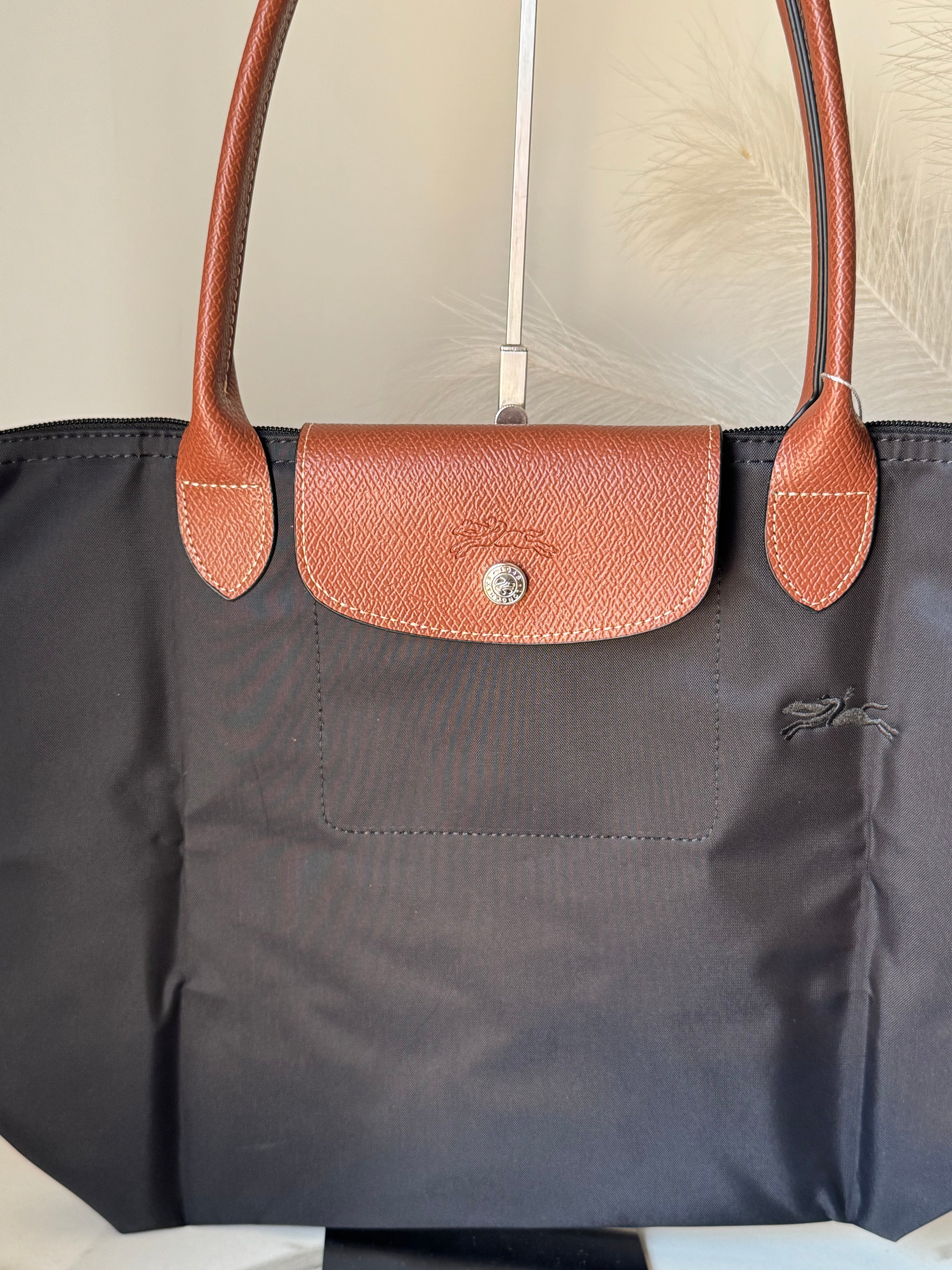 Longchamp Tote LARGE - Black (WITH BRAND LOGO)