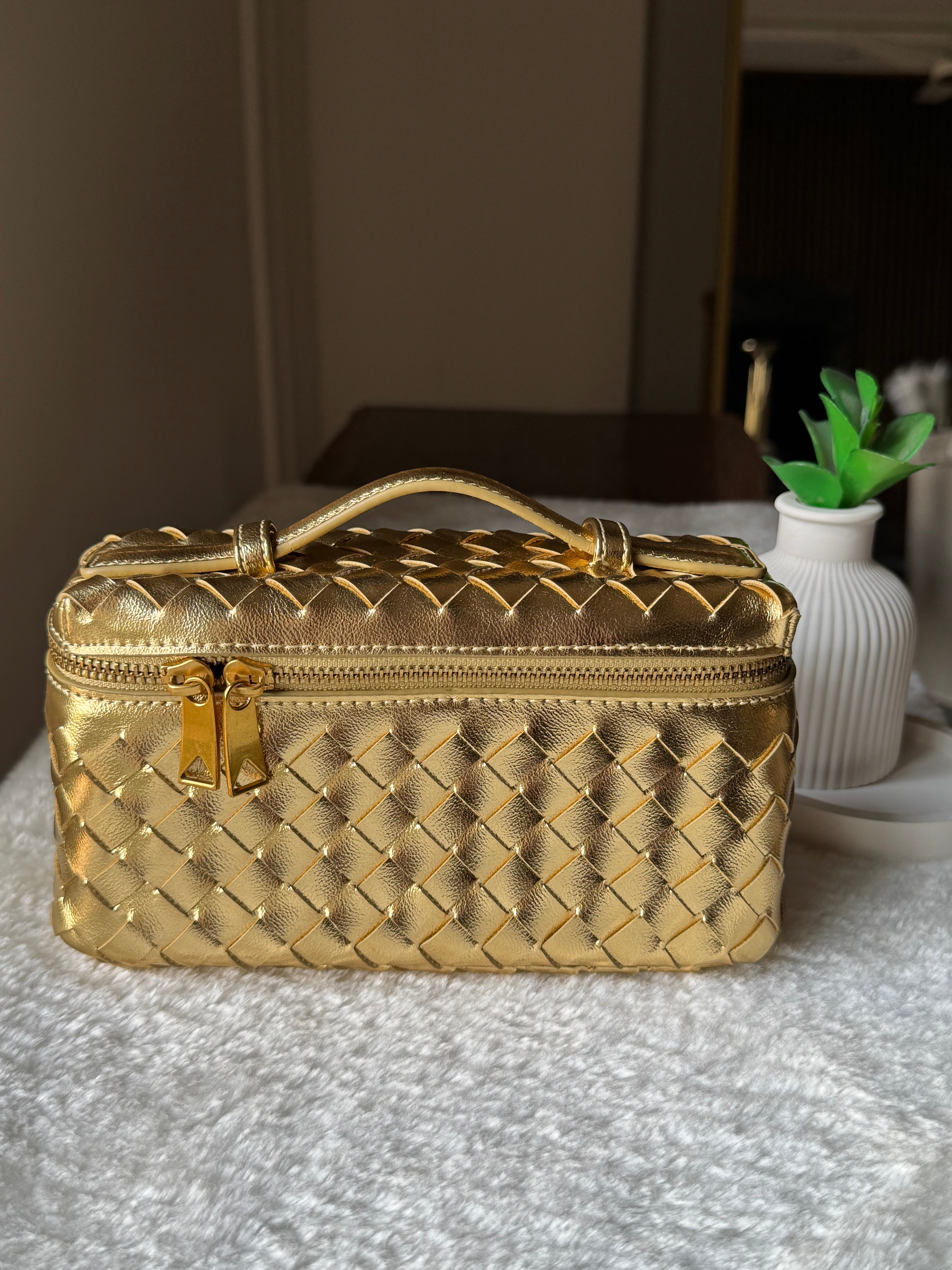 JW Pie Woven Bag with Long Strap (Gold)