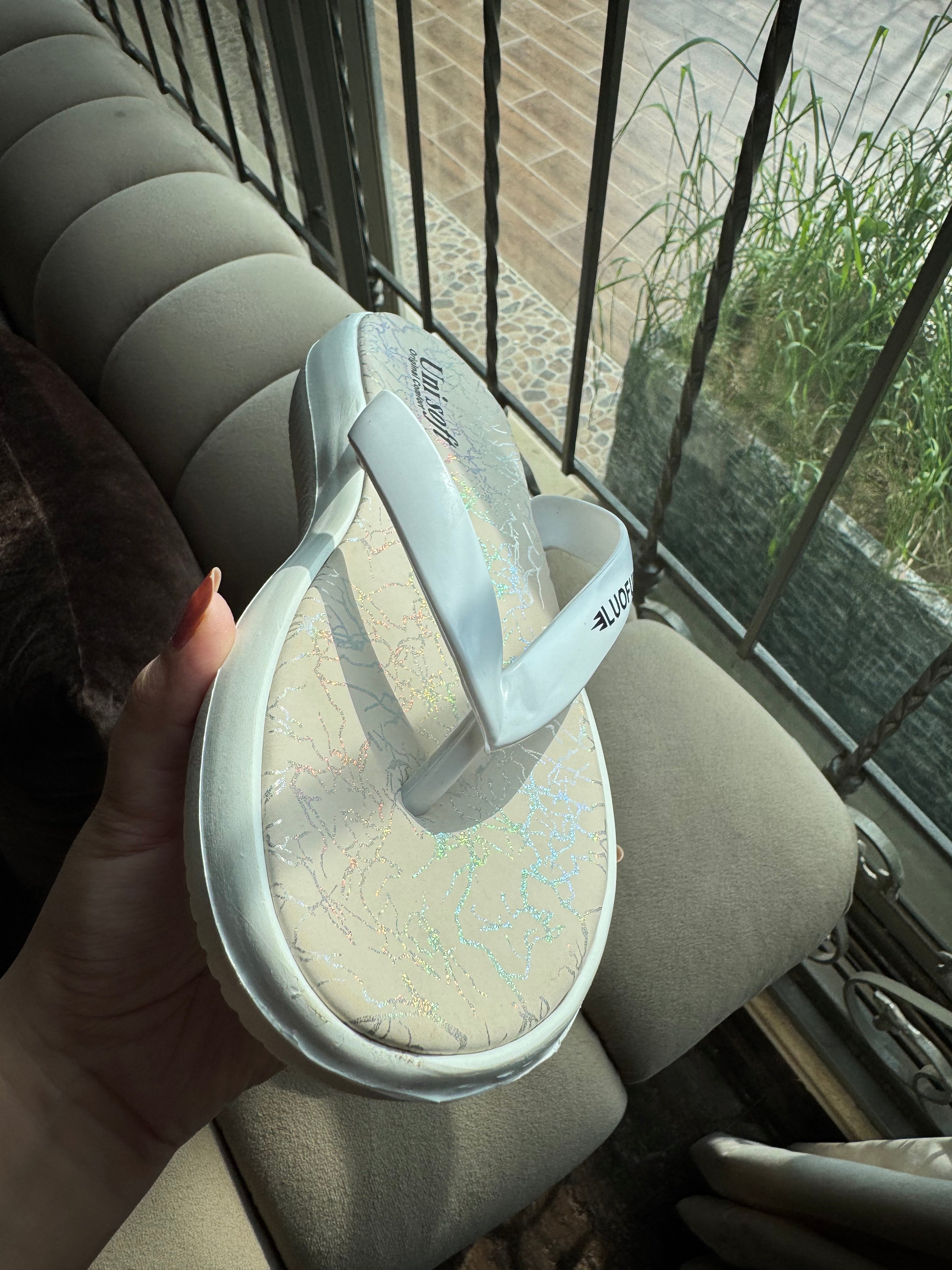 Soft Blossom Peach Slides
