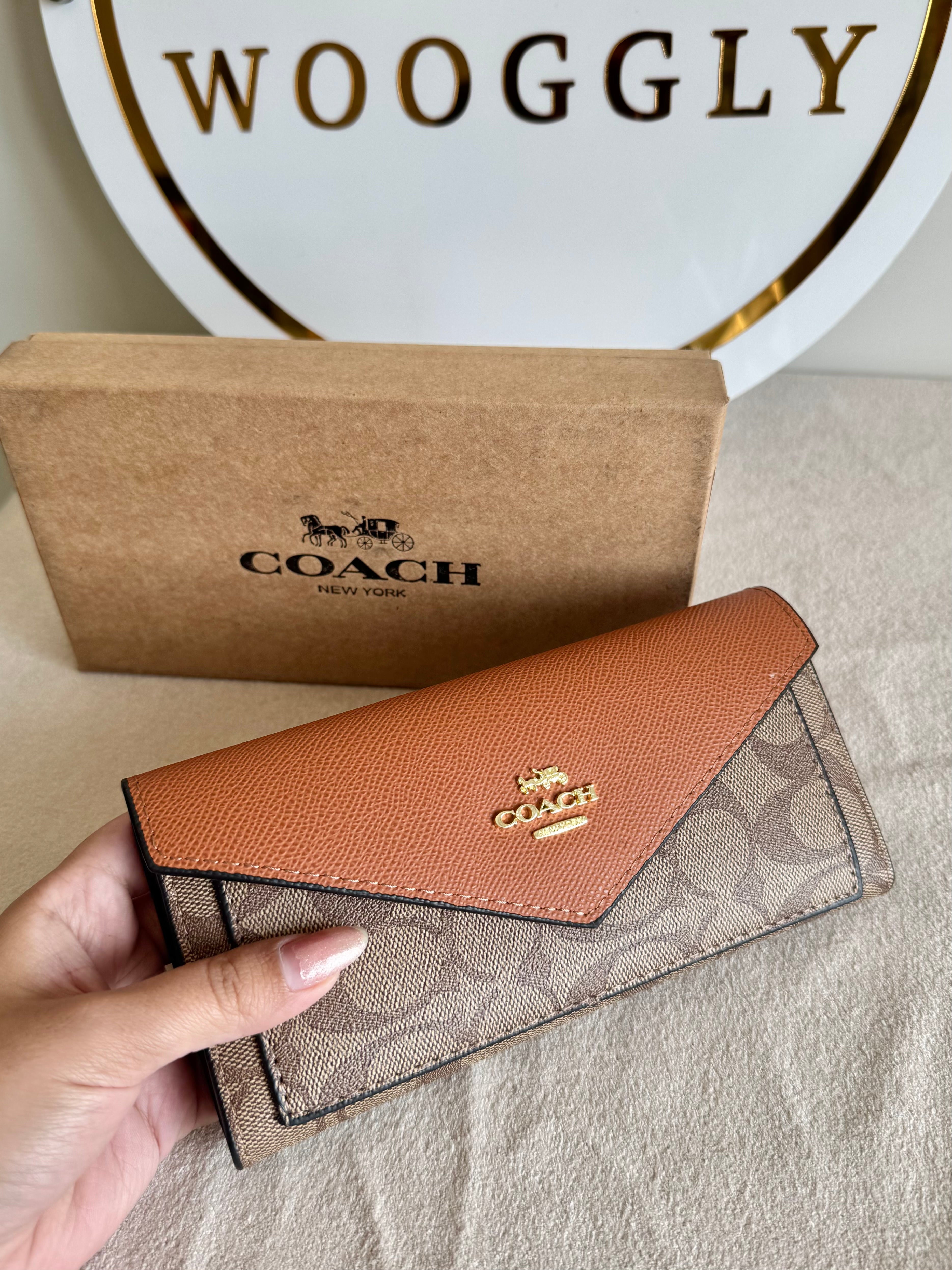 COACH Wallet with Card Holder Set Brown- Box Packing