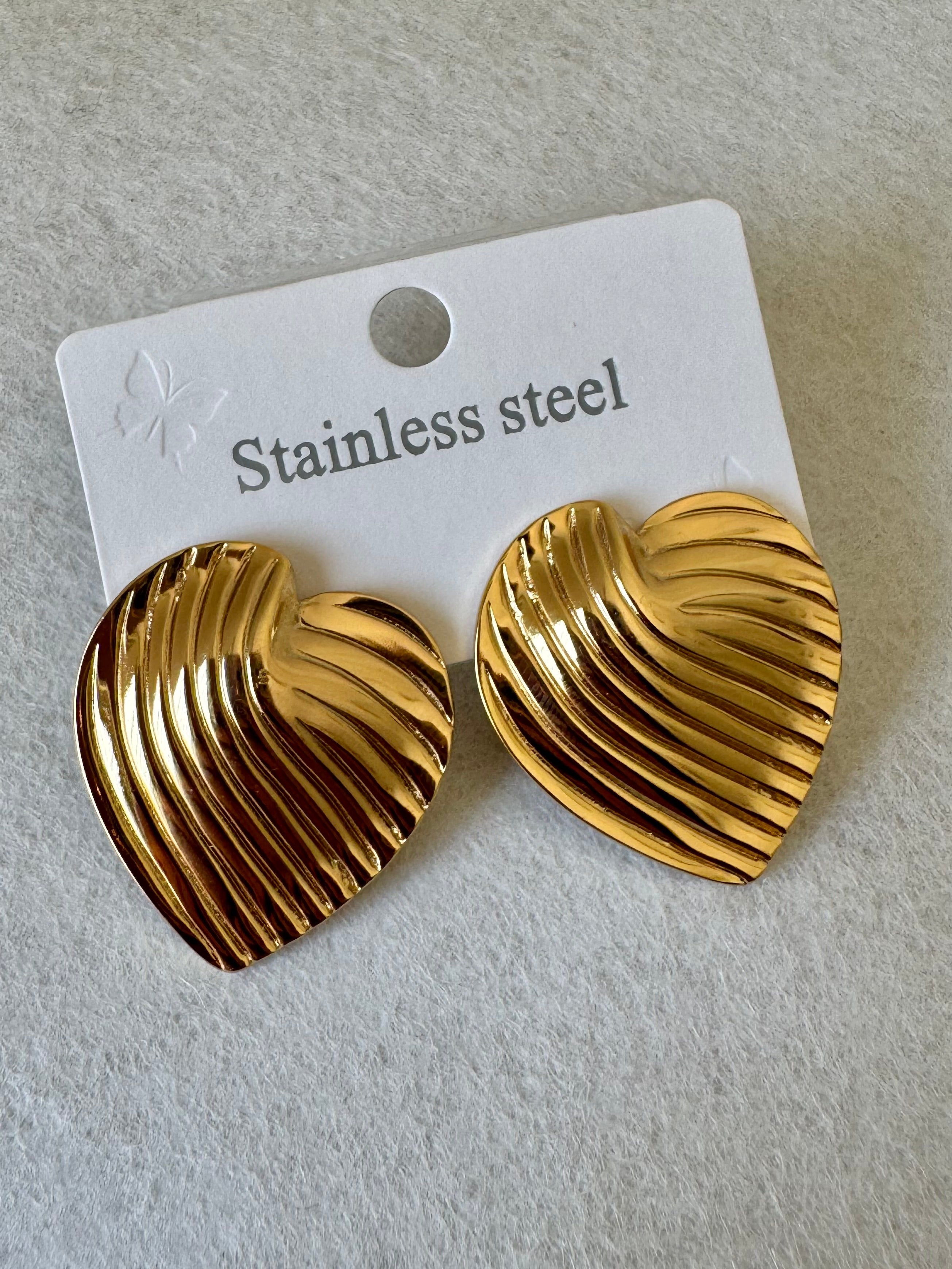 Serene Hearts Earrings - 18K Gold Plated