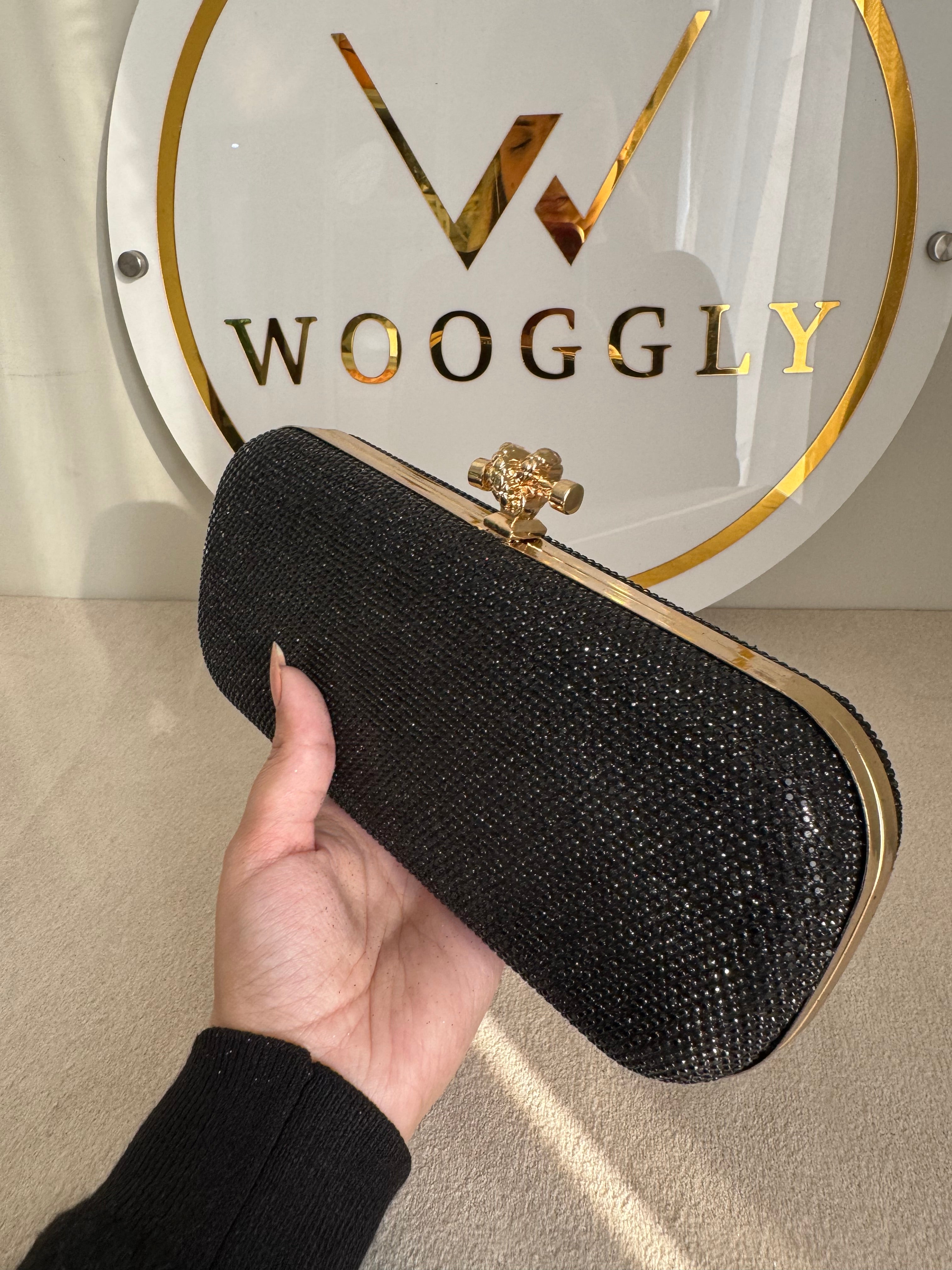 Bottega Shimmer Clutch - Black with Chain