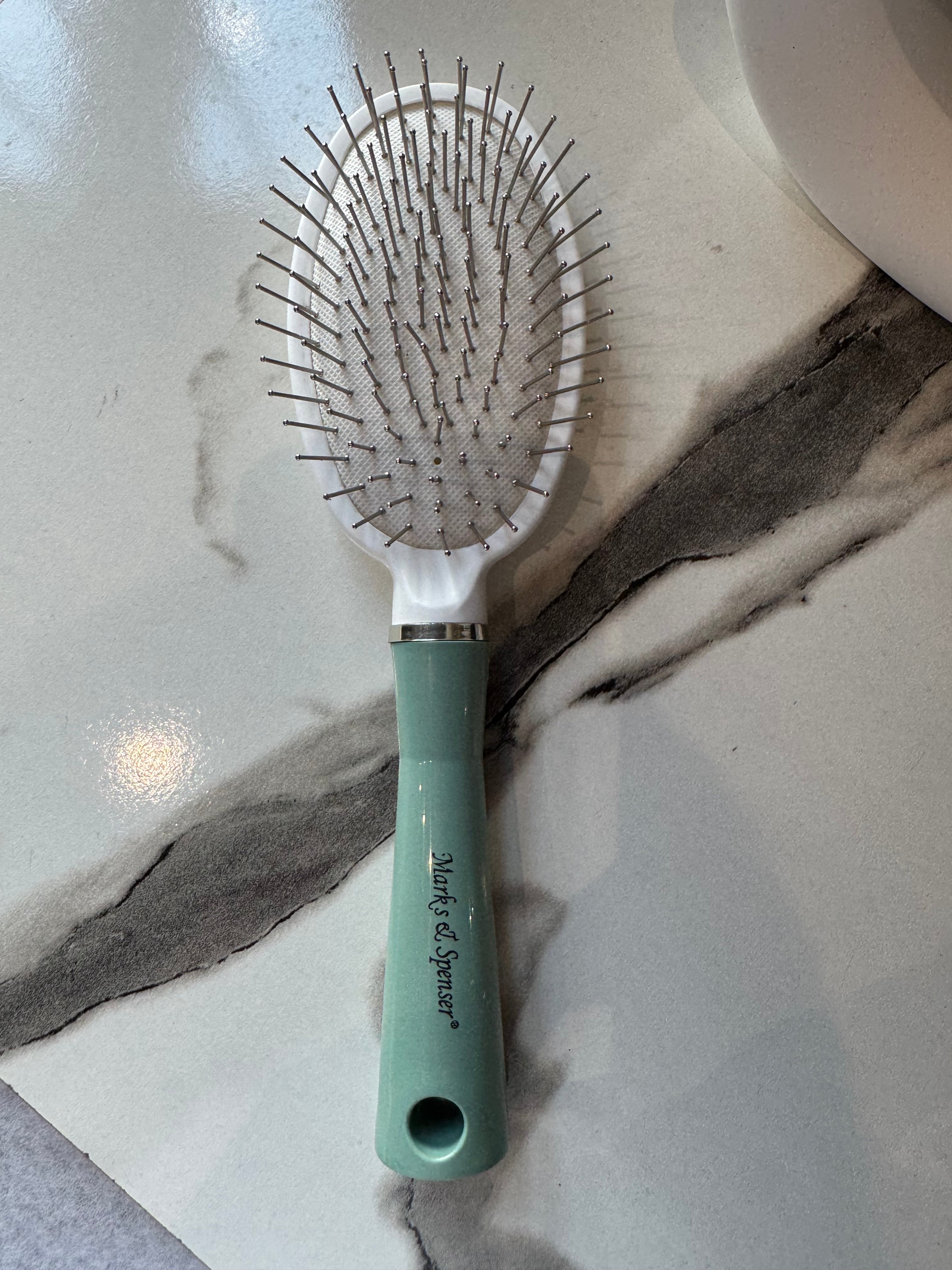Softest White & Turquoise Brush