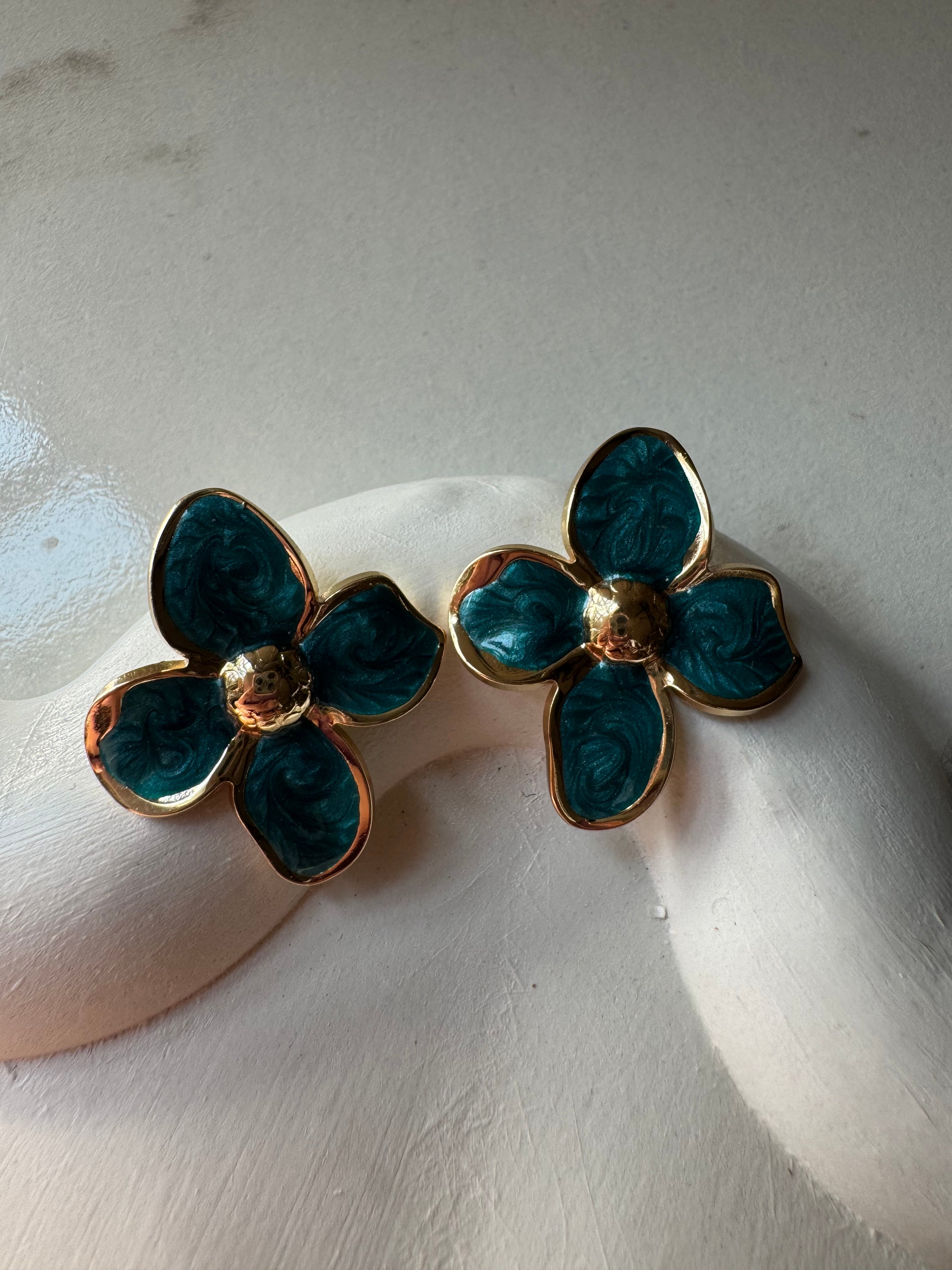 Velvet Floral Studs - Emerald Green & Gold