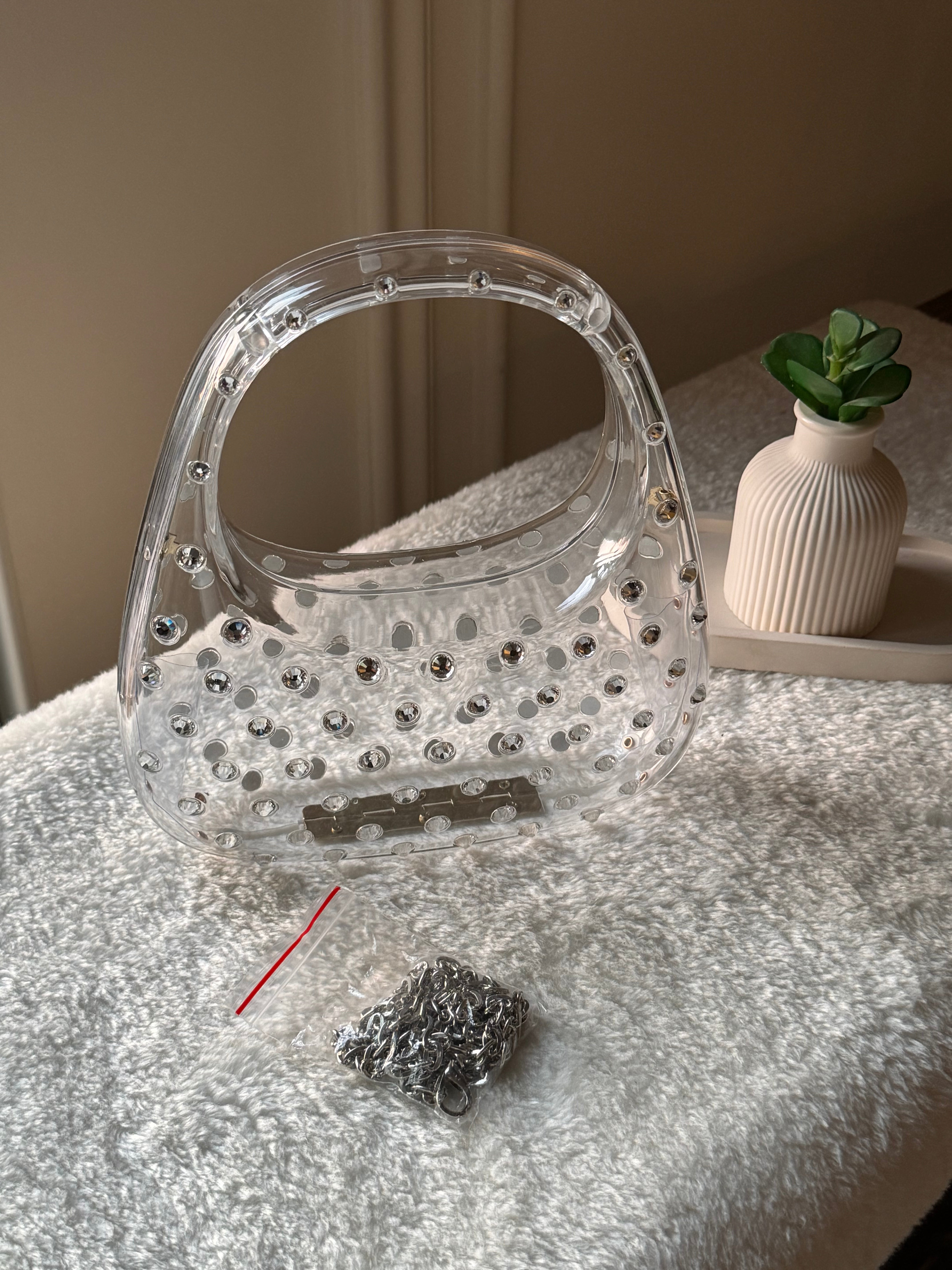 Glimmer Clutch (Silver) with Long Chain