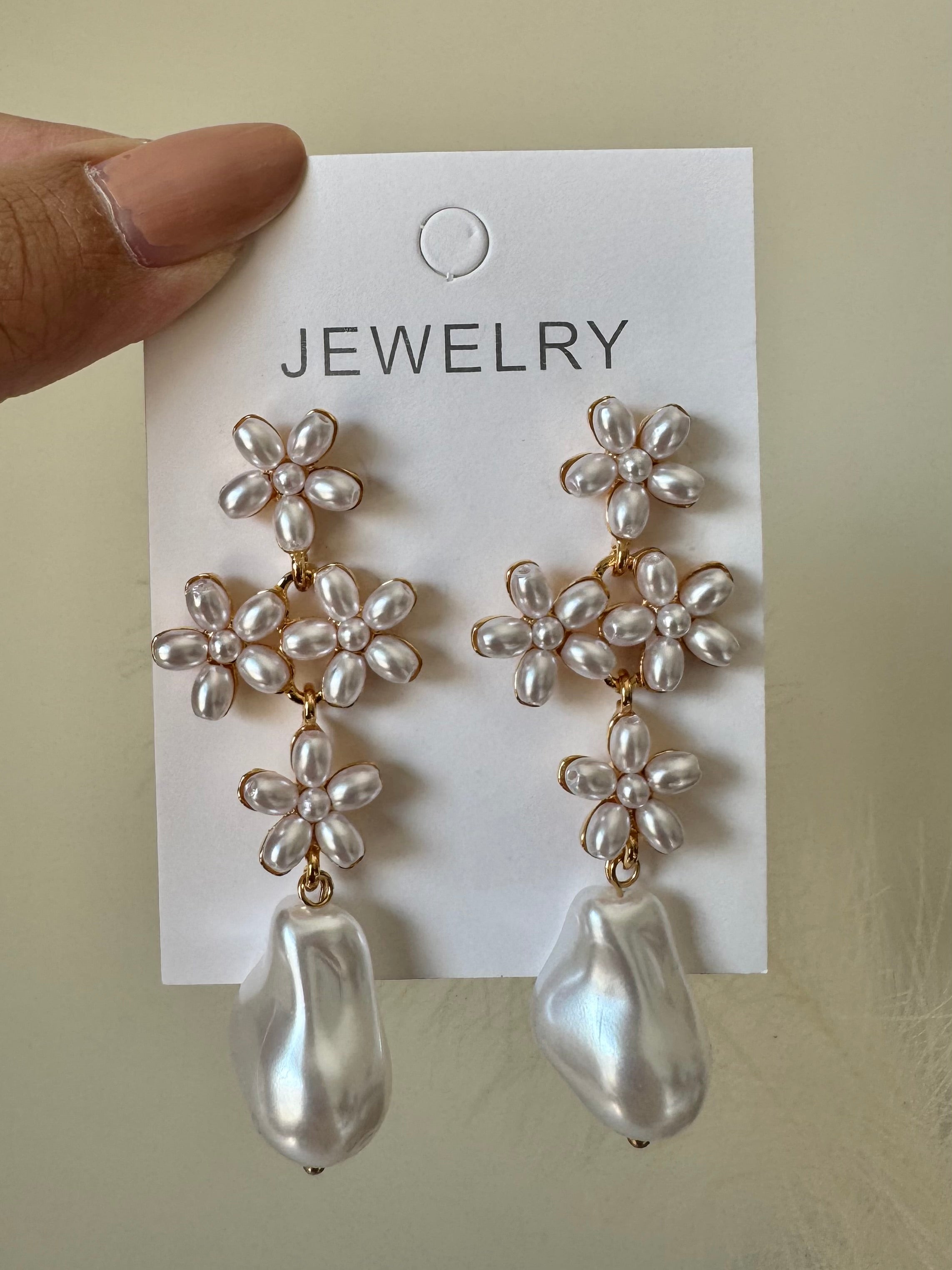 Majestic Pearl Drape Earrings