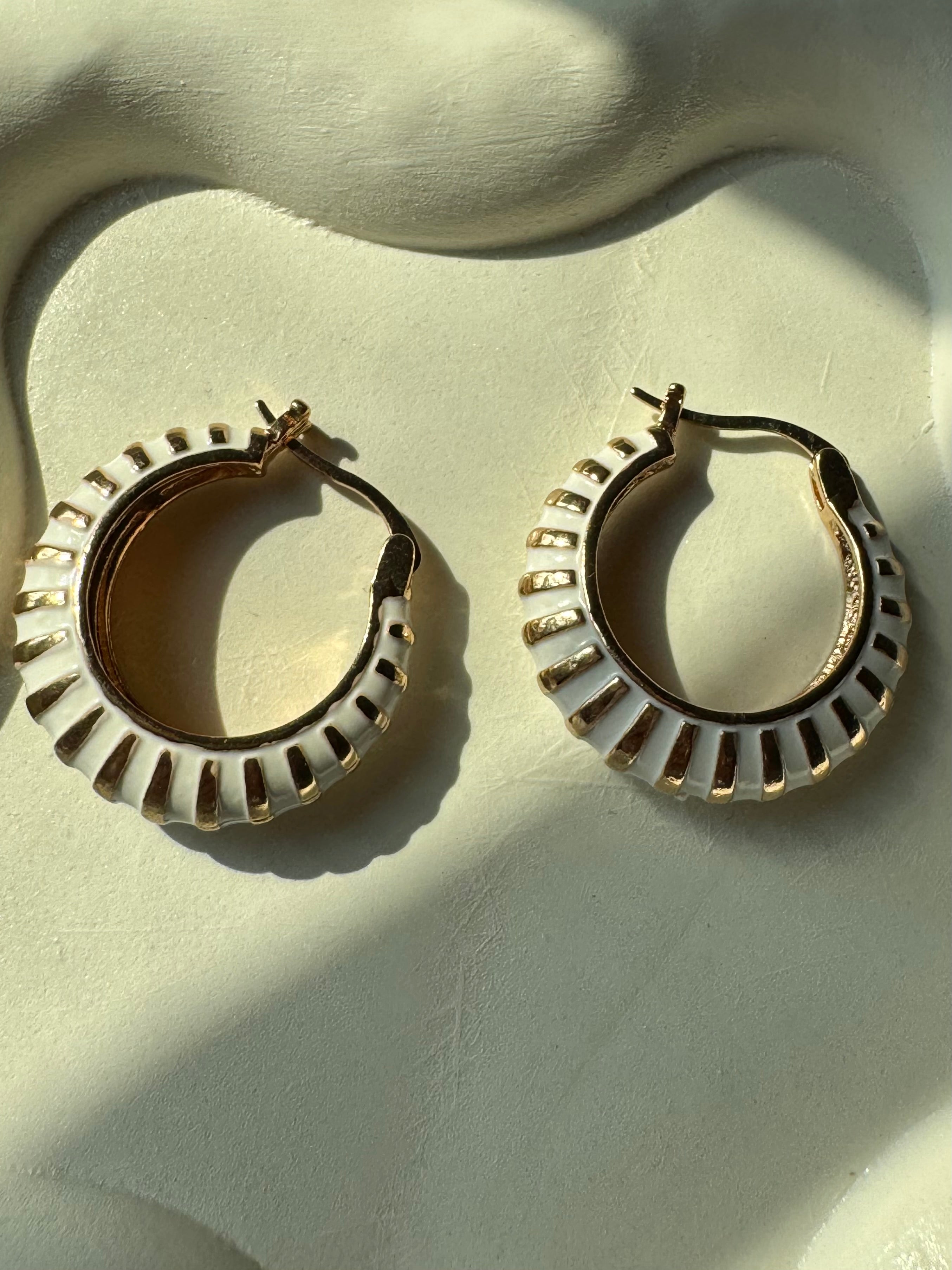 Alexa Hoops - White & Gold