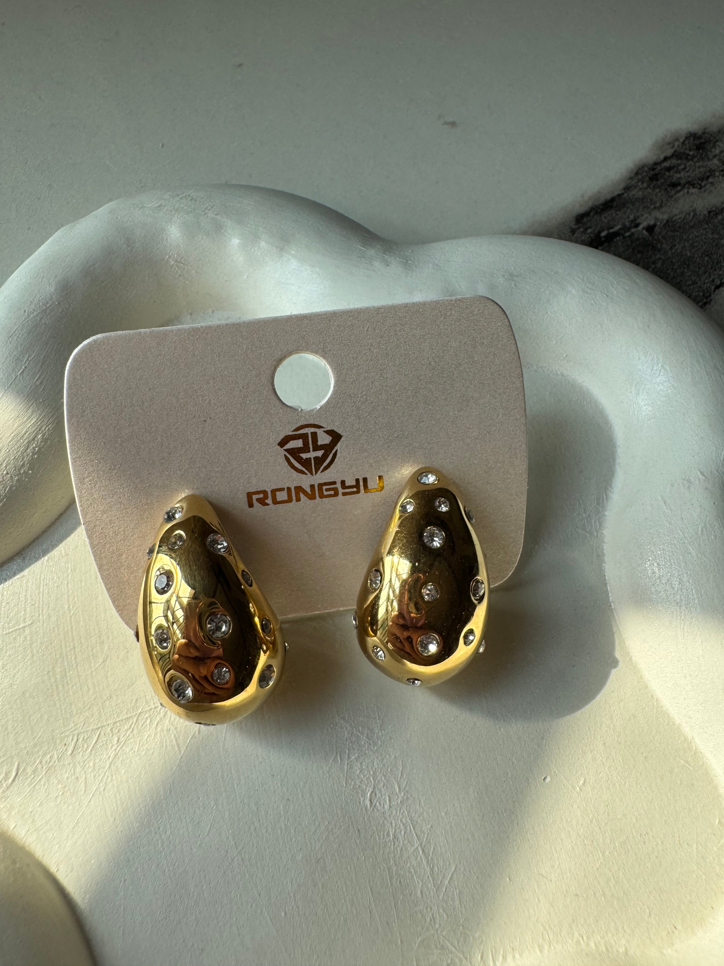 Dainty Studs - 18K Gold Plated
