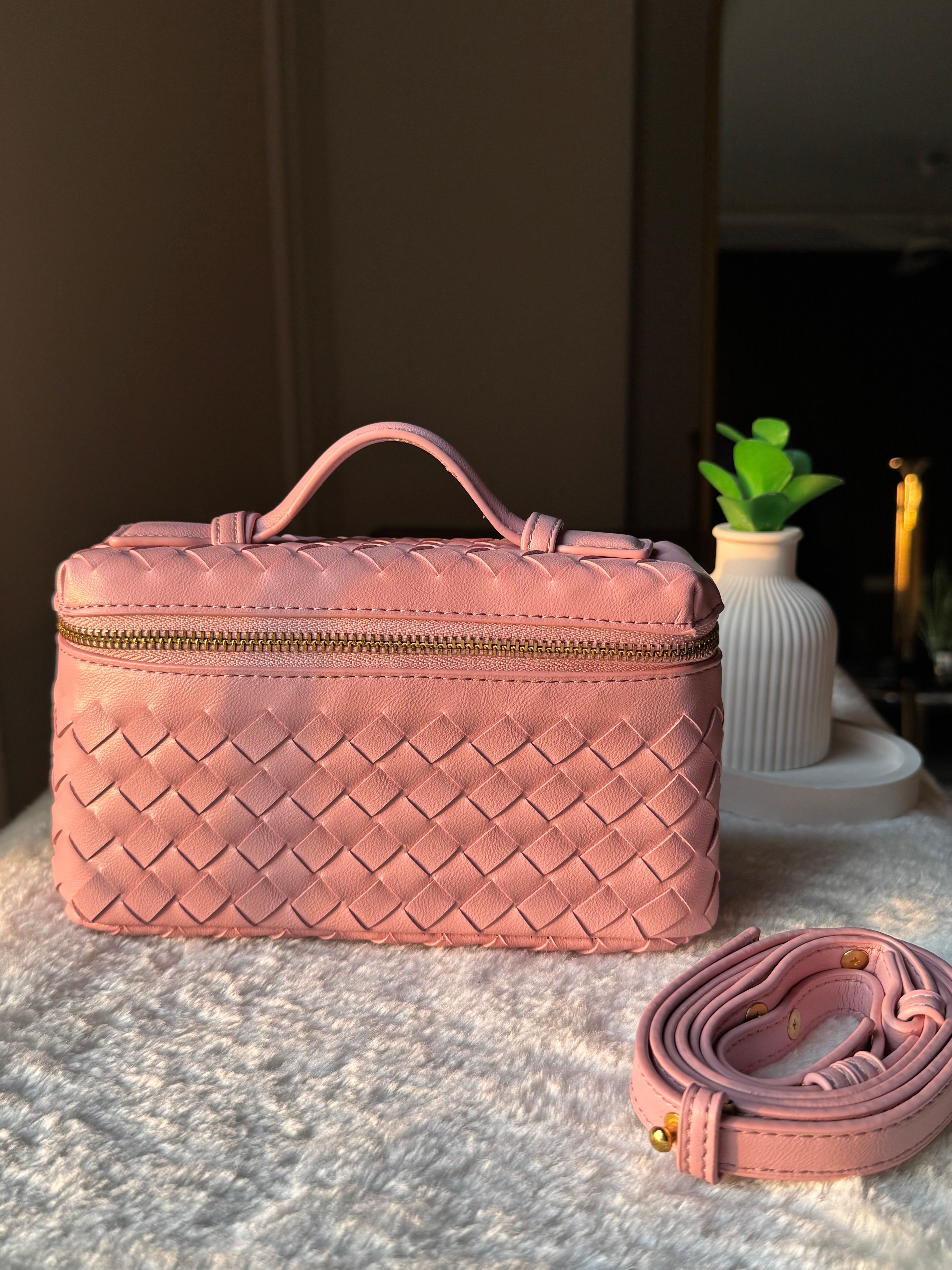 JW Pie Woven Bag with Long Strap (Pink)