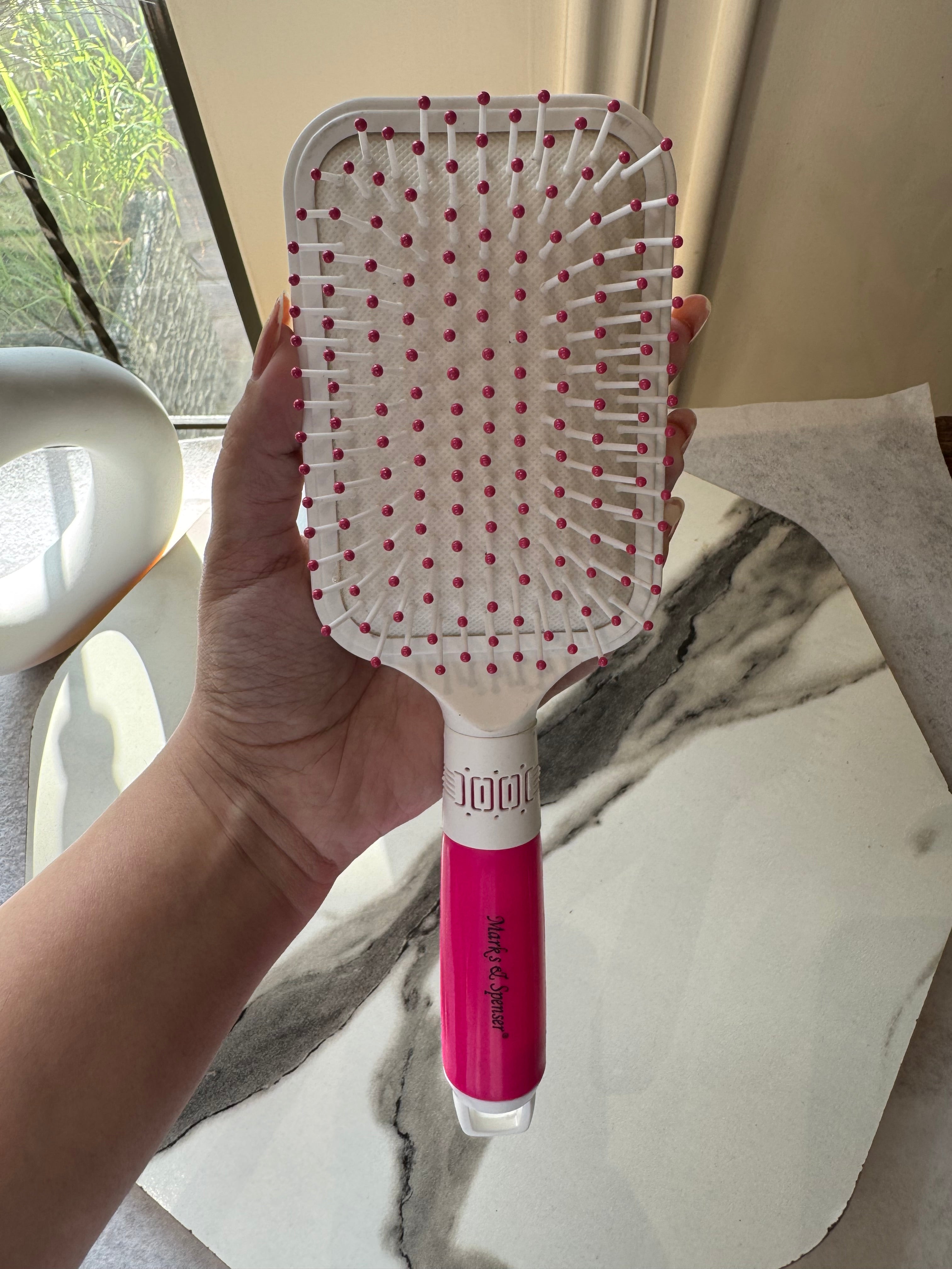 Softest White Pink Square Brush