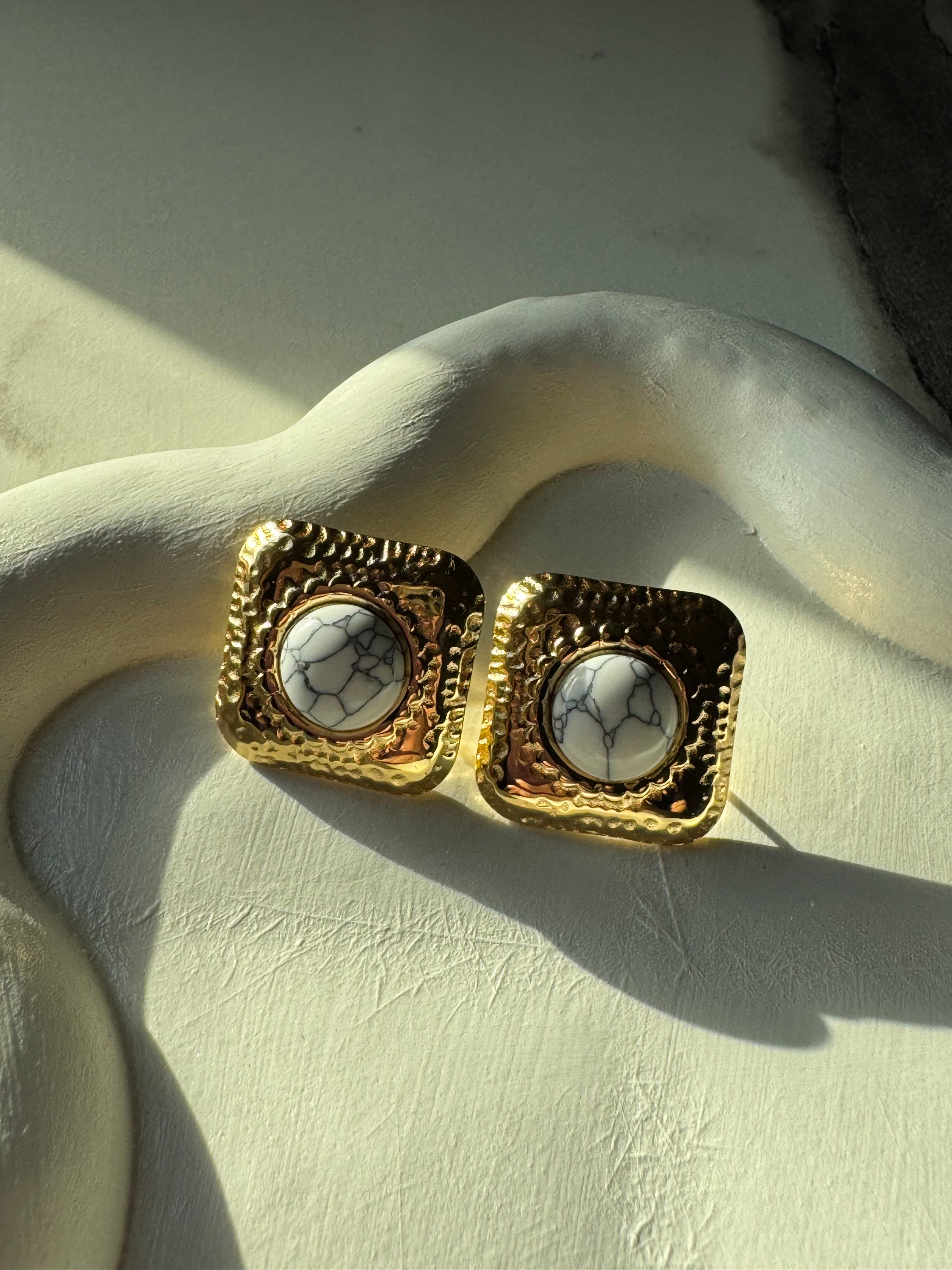 NightFall - Gold & Marble