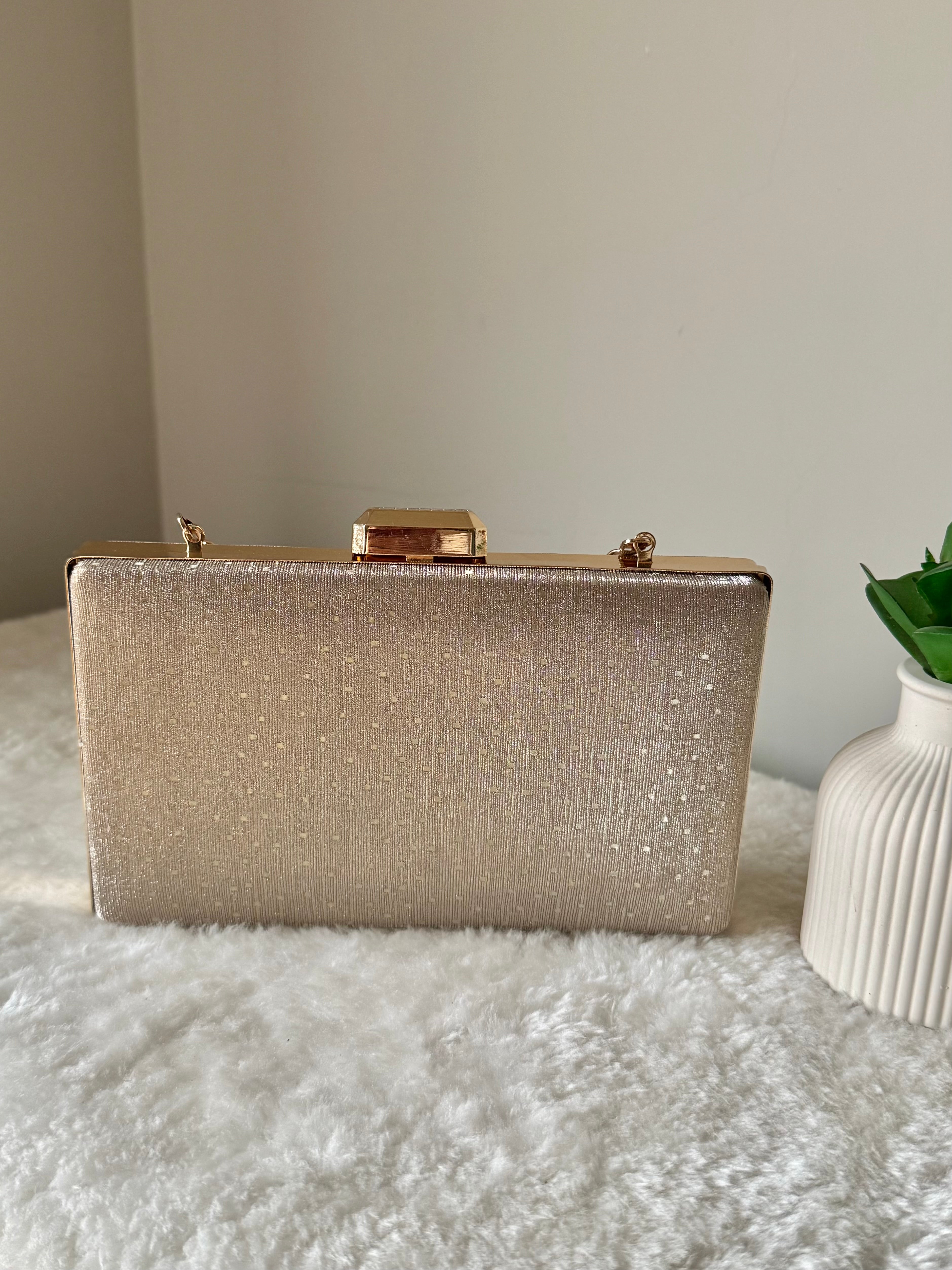 Radiance Royale Clutch