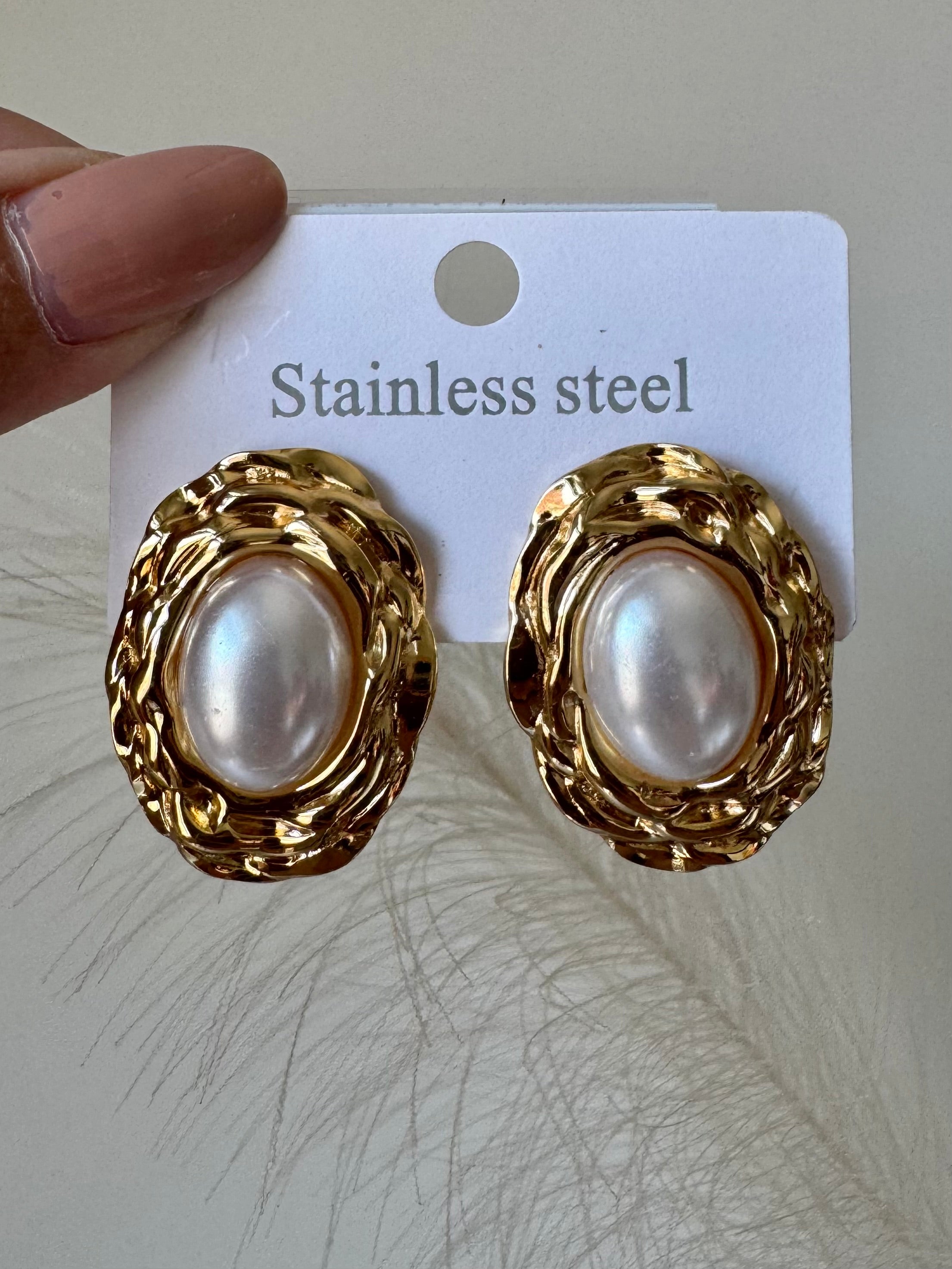 Celestial Pearl Earrings - 18K Gold Plated