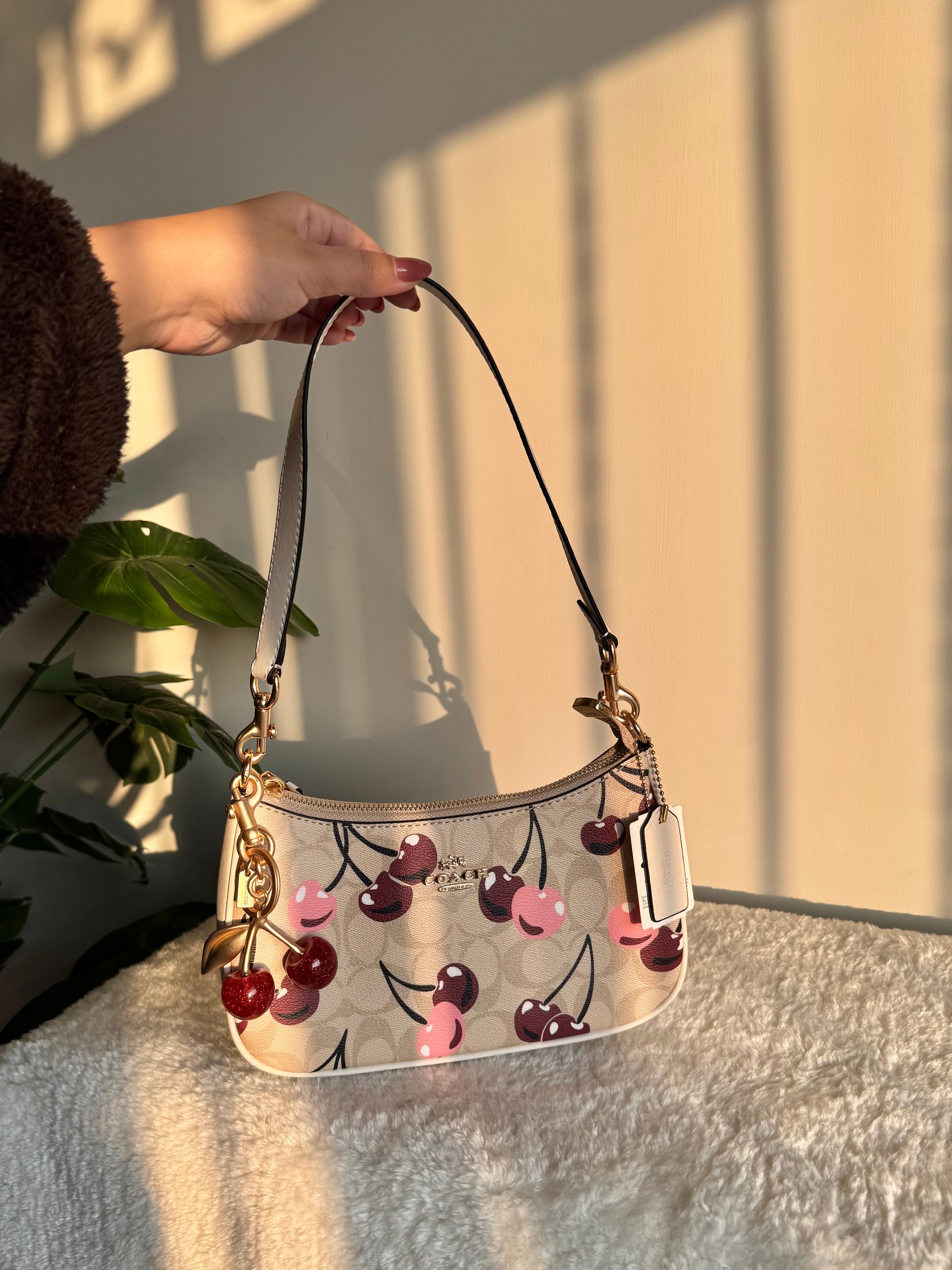 COACH TERI PREMIUM with Coach Cherry Charm (Cherry Off White) - BOX PACKING