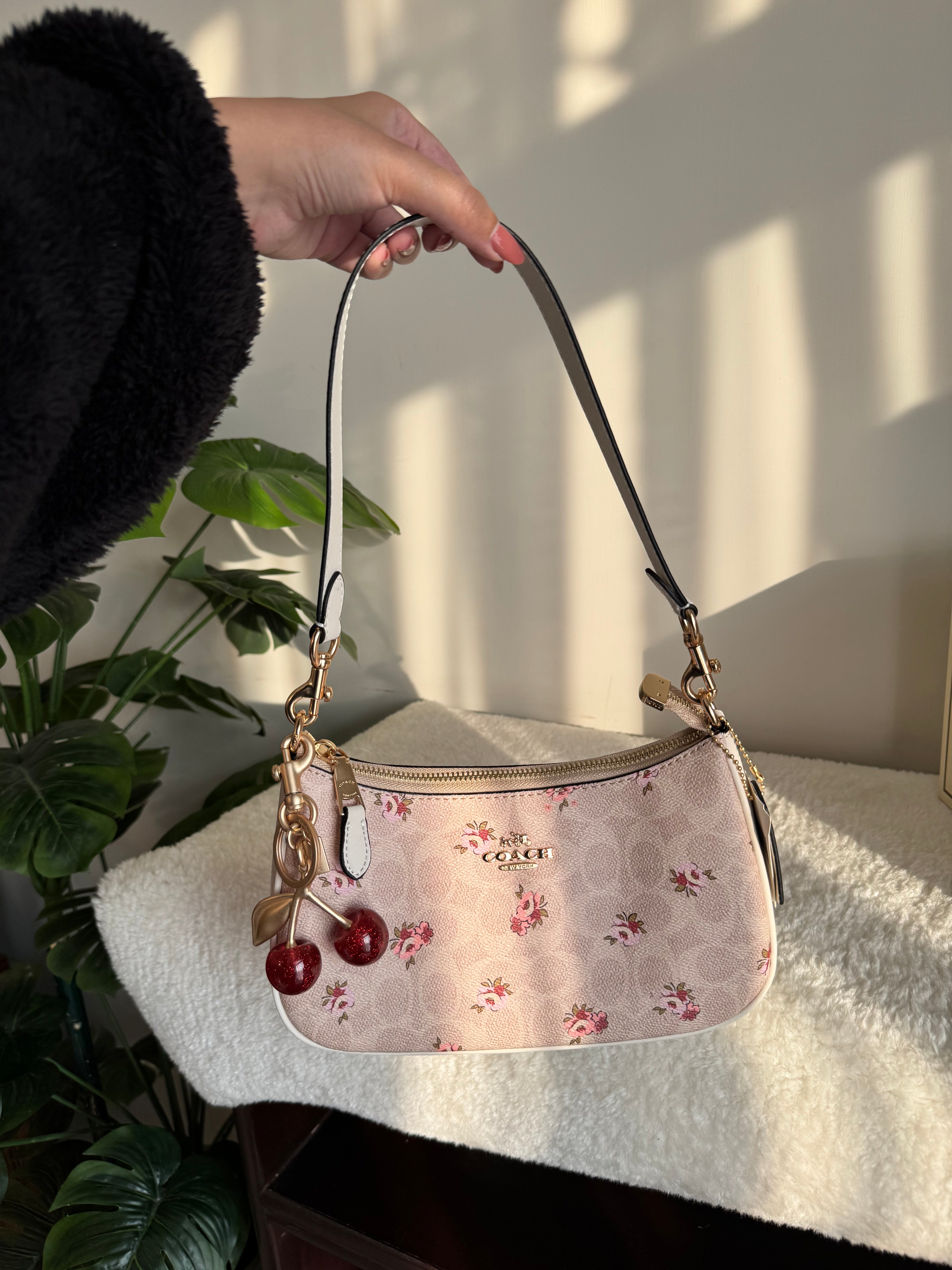 COACH TERI PREMIUM with Coach Cherry Charm (Floral) - BOX PACKING