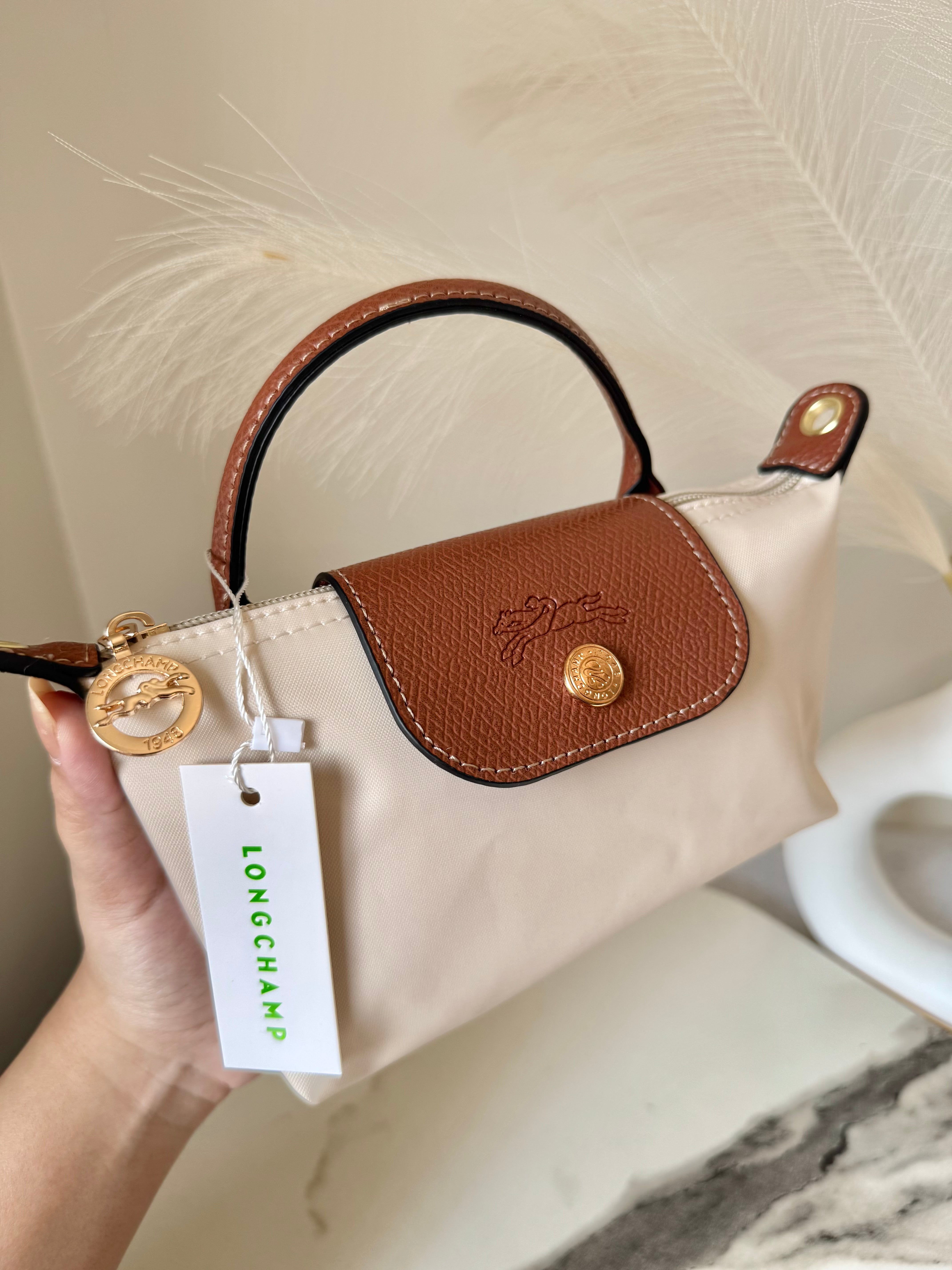 LongChamp Crossbody Bag with Strap - Paper White (WITH BRAND LOGO)