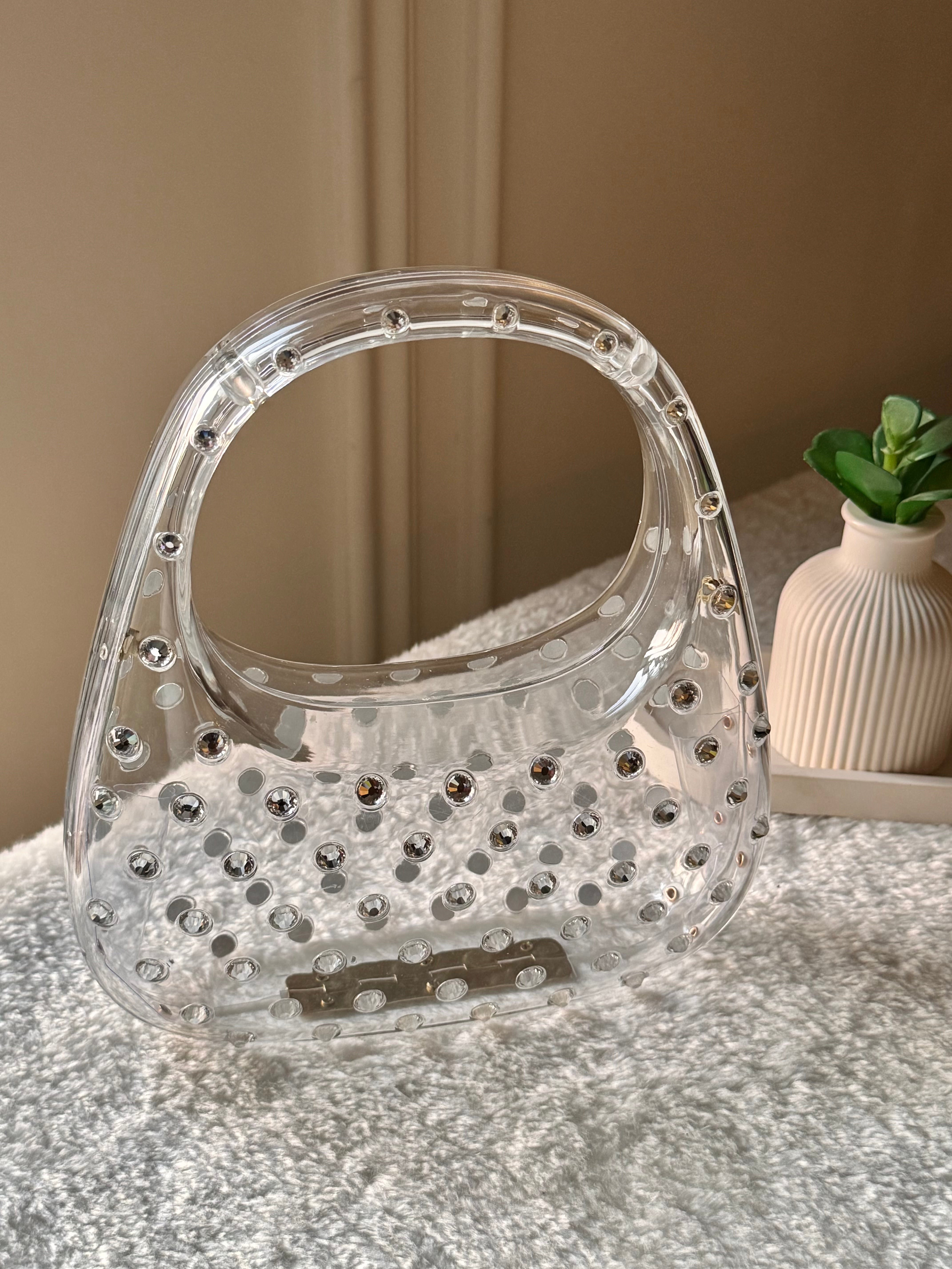 Glimmer Clutch (Silver) with Long Chain