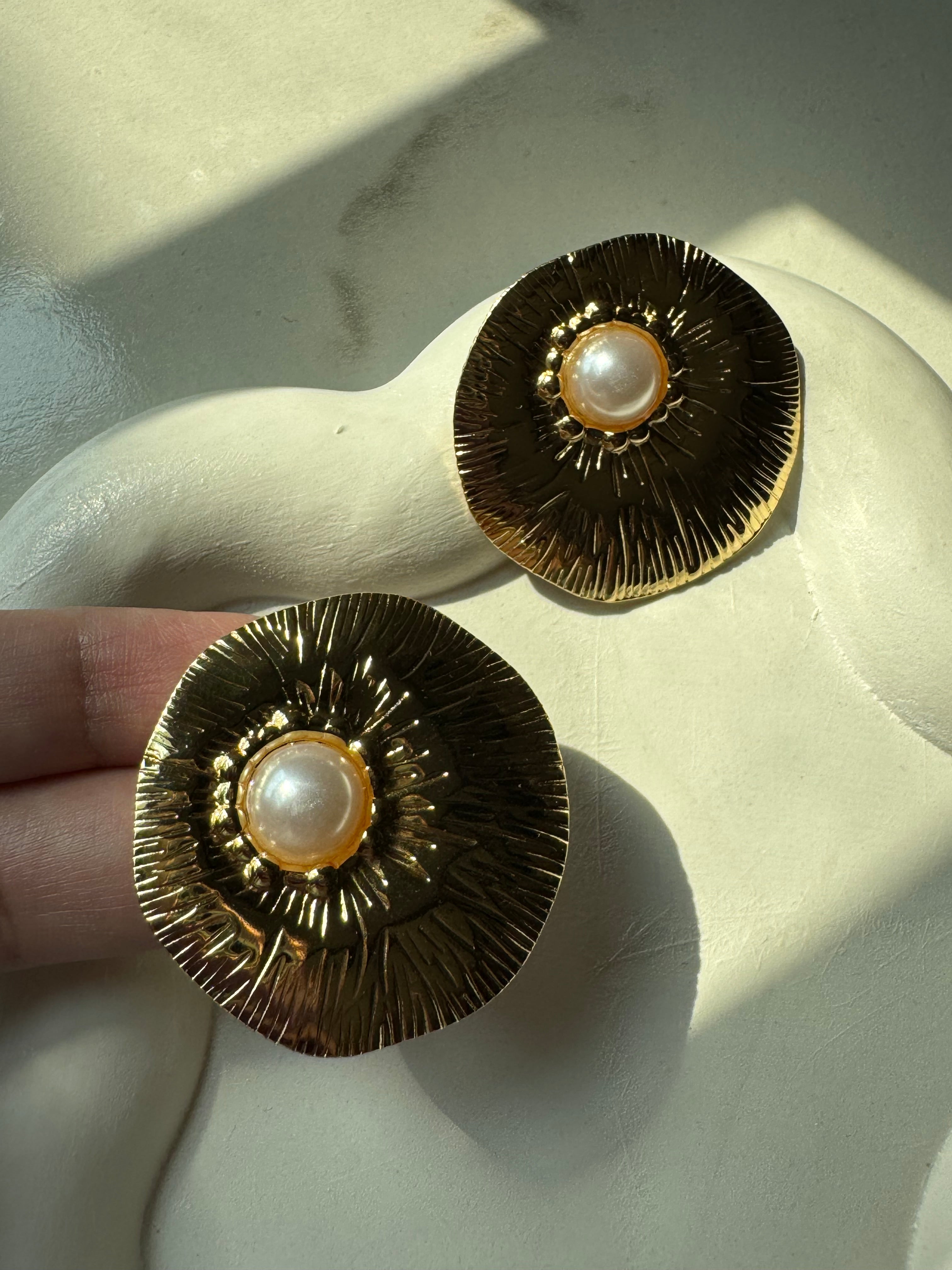 Orchid Shine Studs - 18K Gold Plated