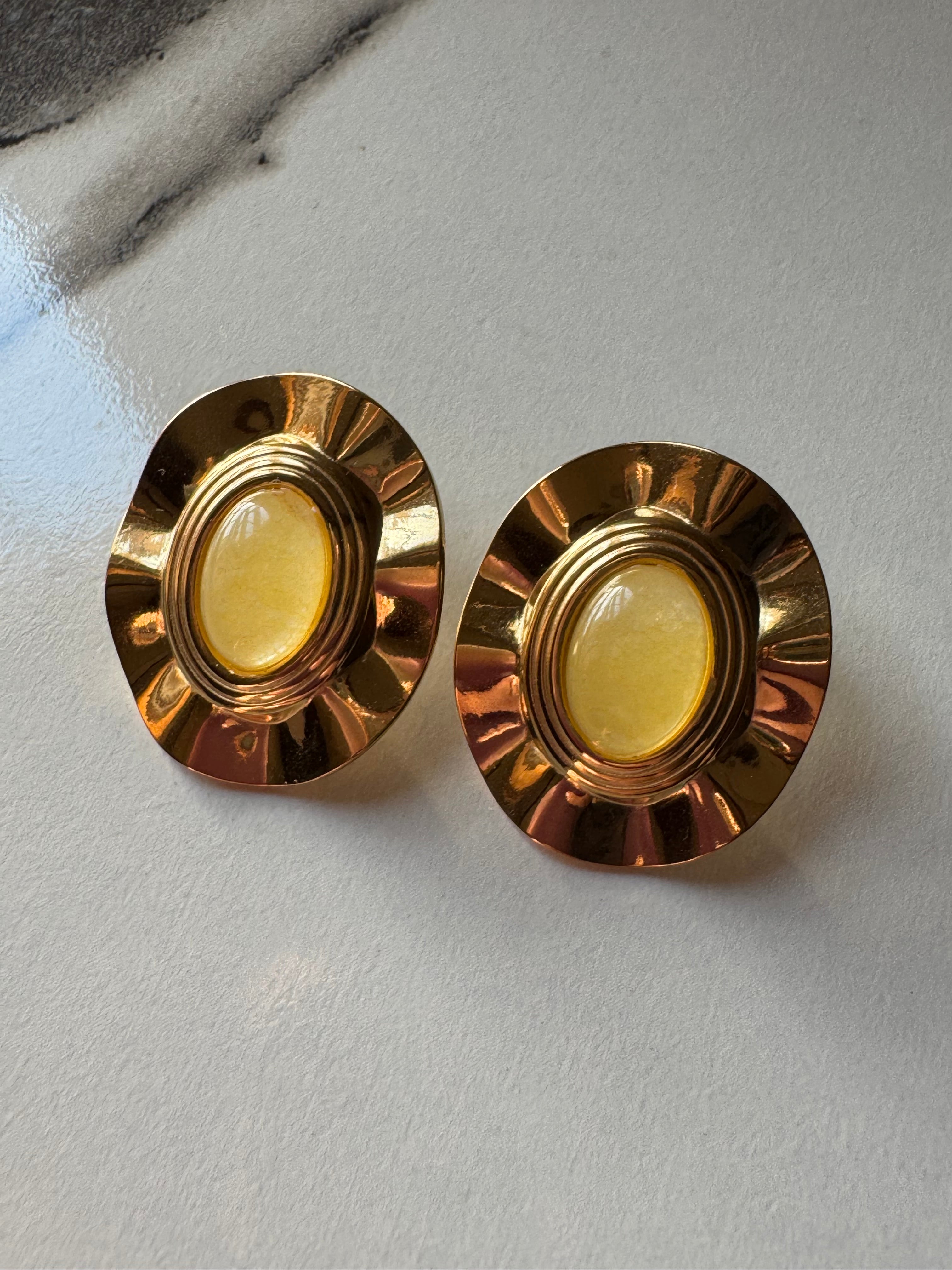 Yellow Dusk Studs