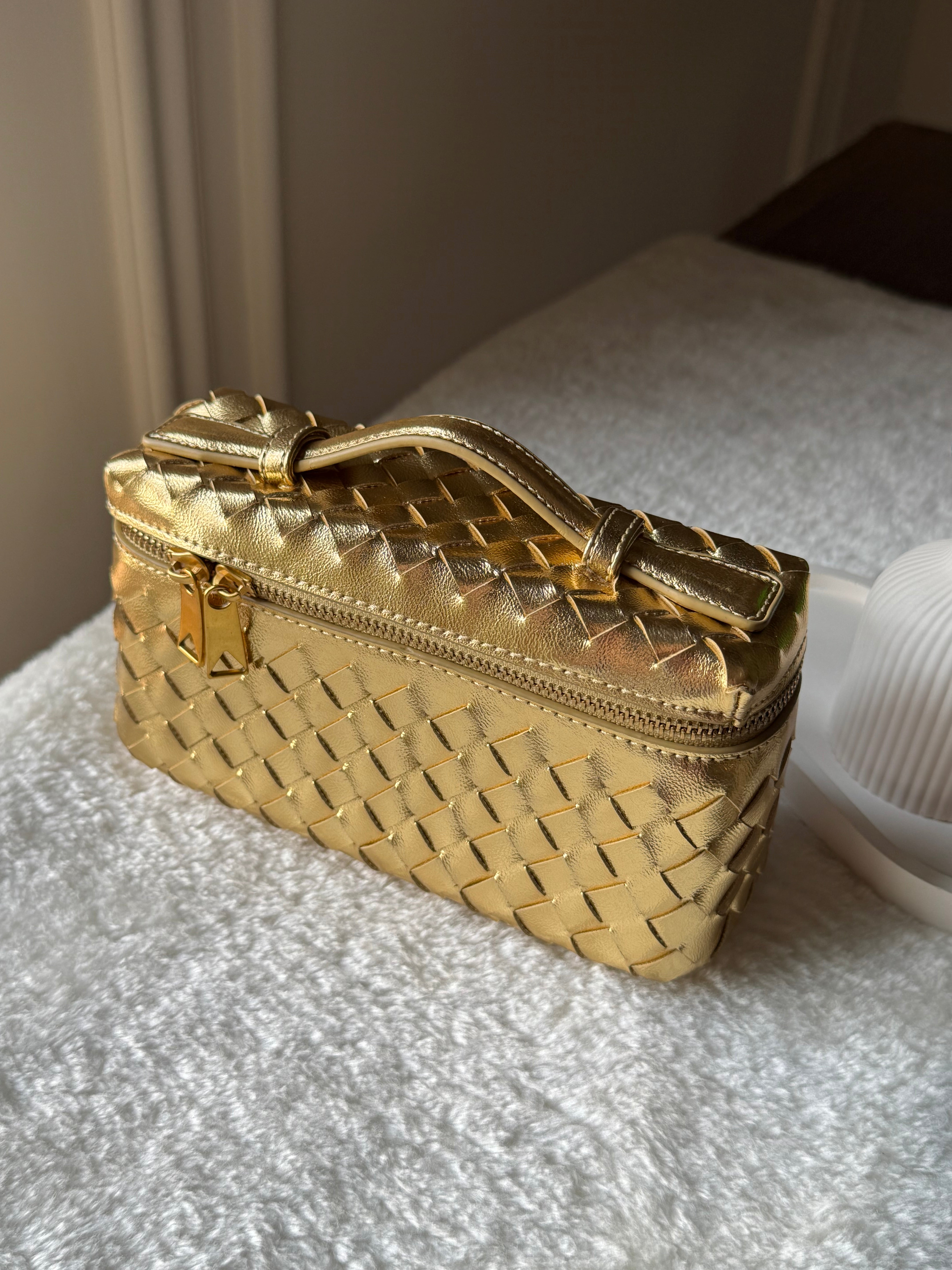 JW Pie Woven Bag with Long Strap (Gold)