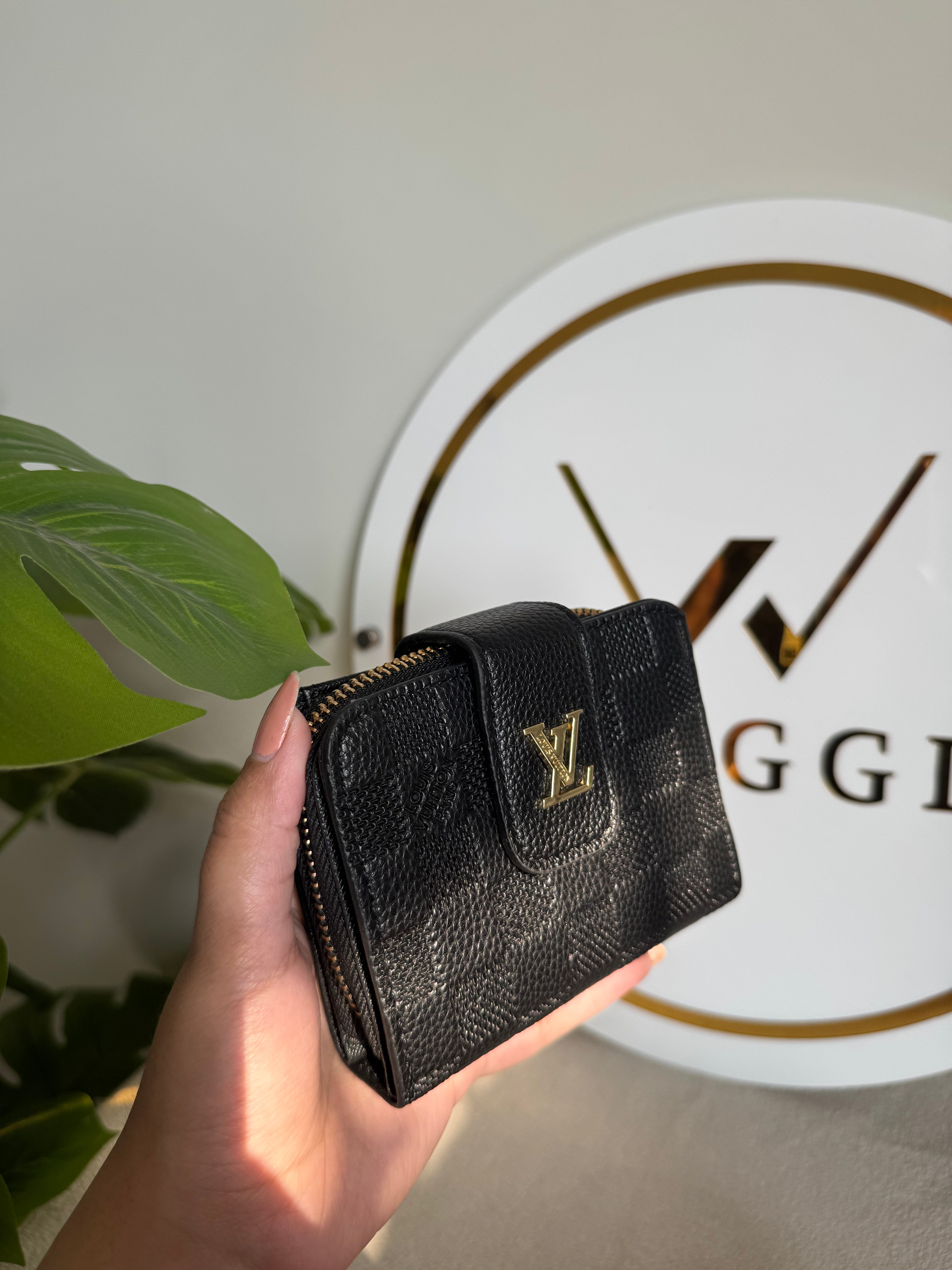 Premium LV Wallet - Box Packing