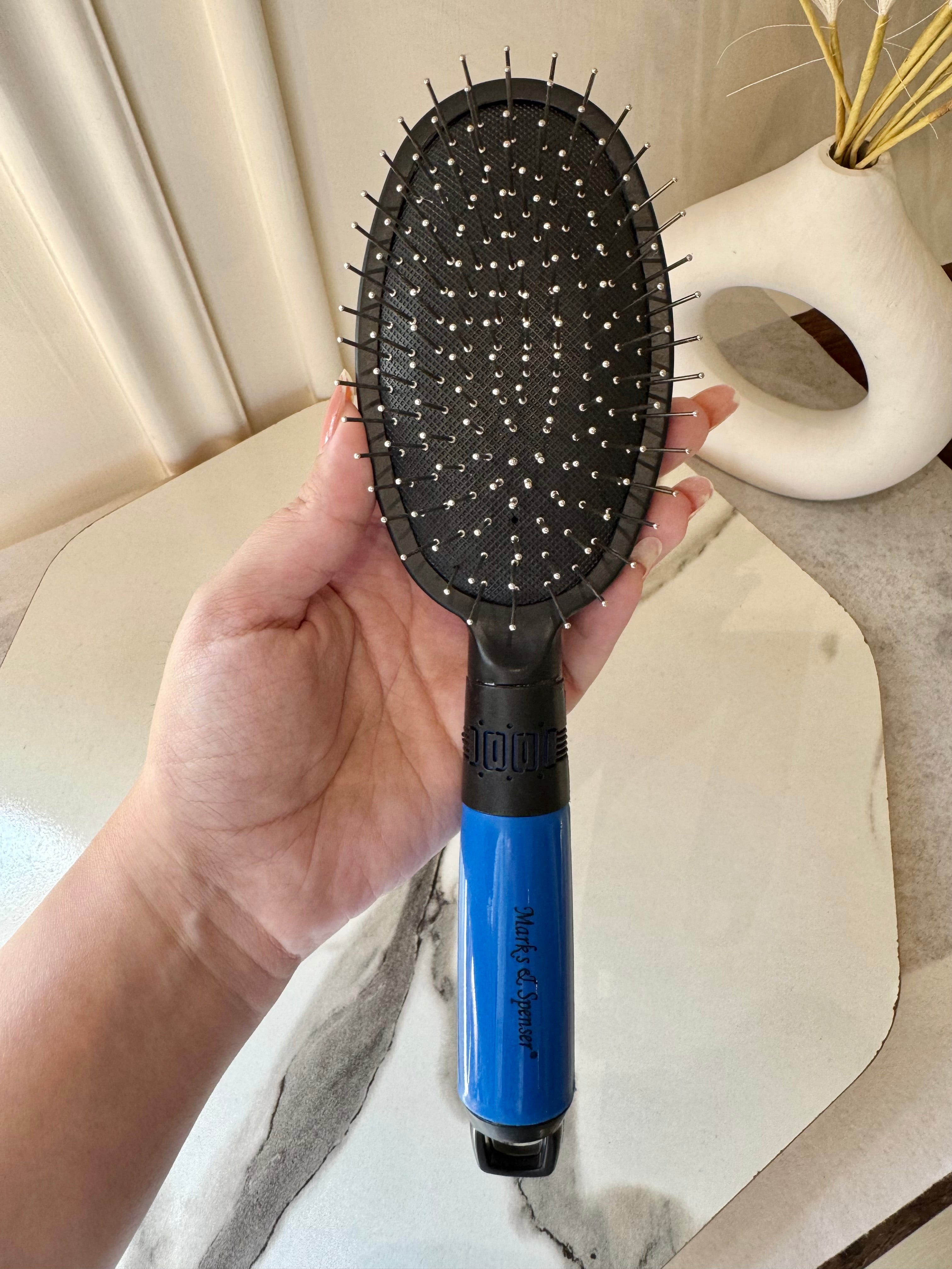 Softest Black & Blue Brush