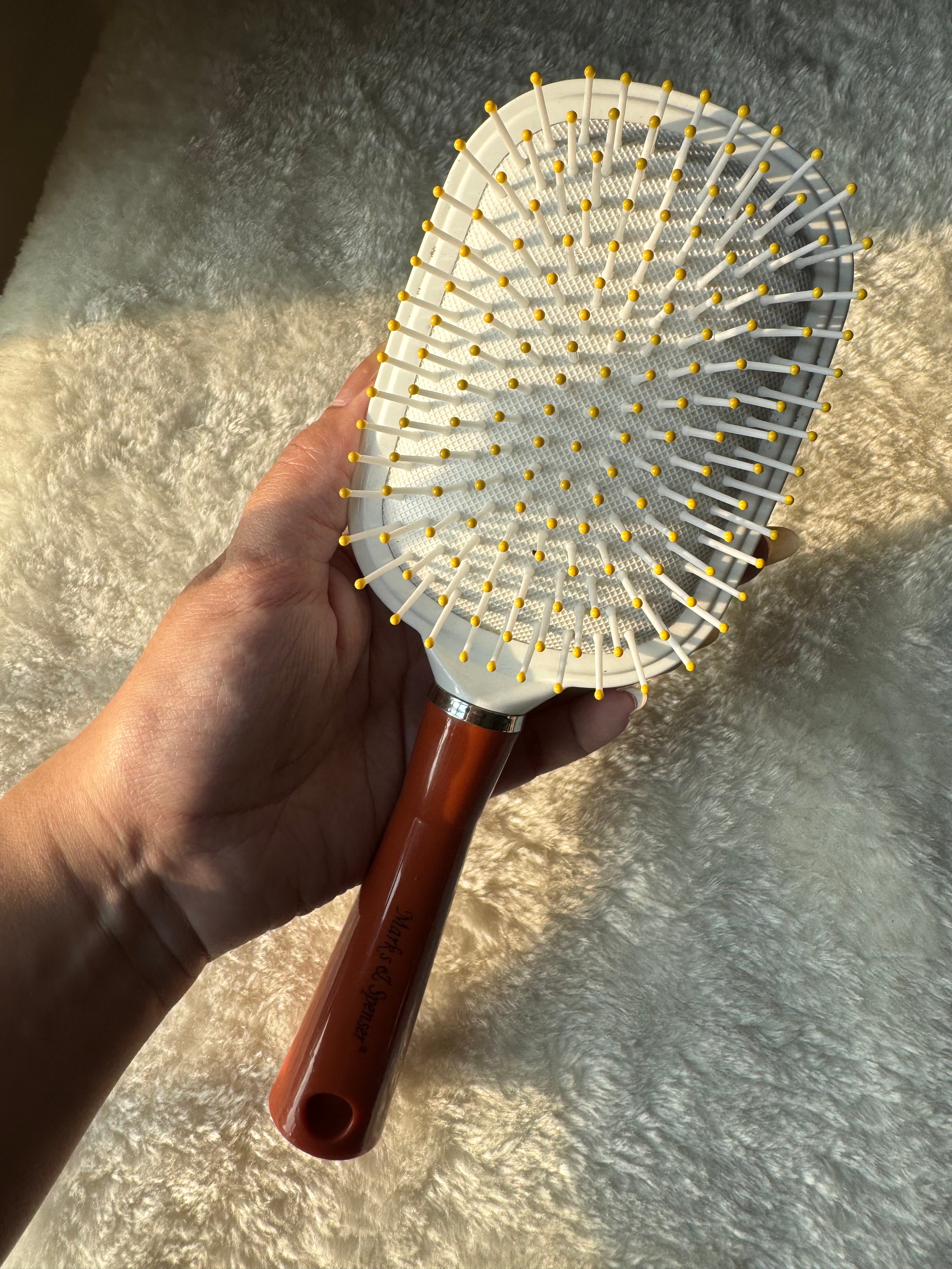 White & Brown Square Softest Brush
