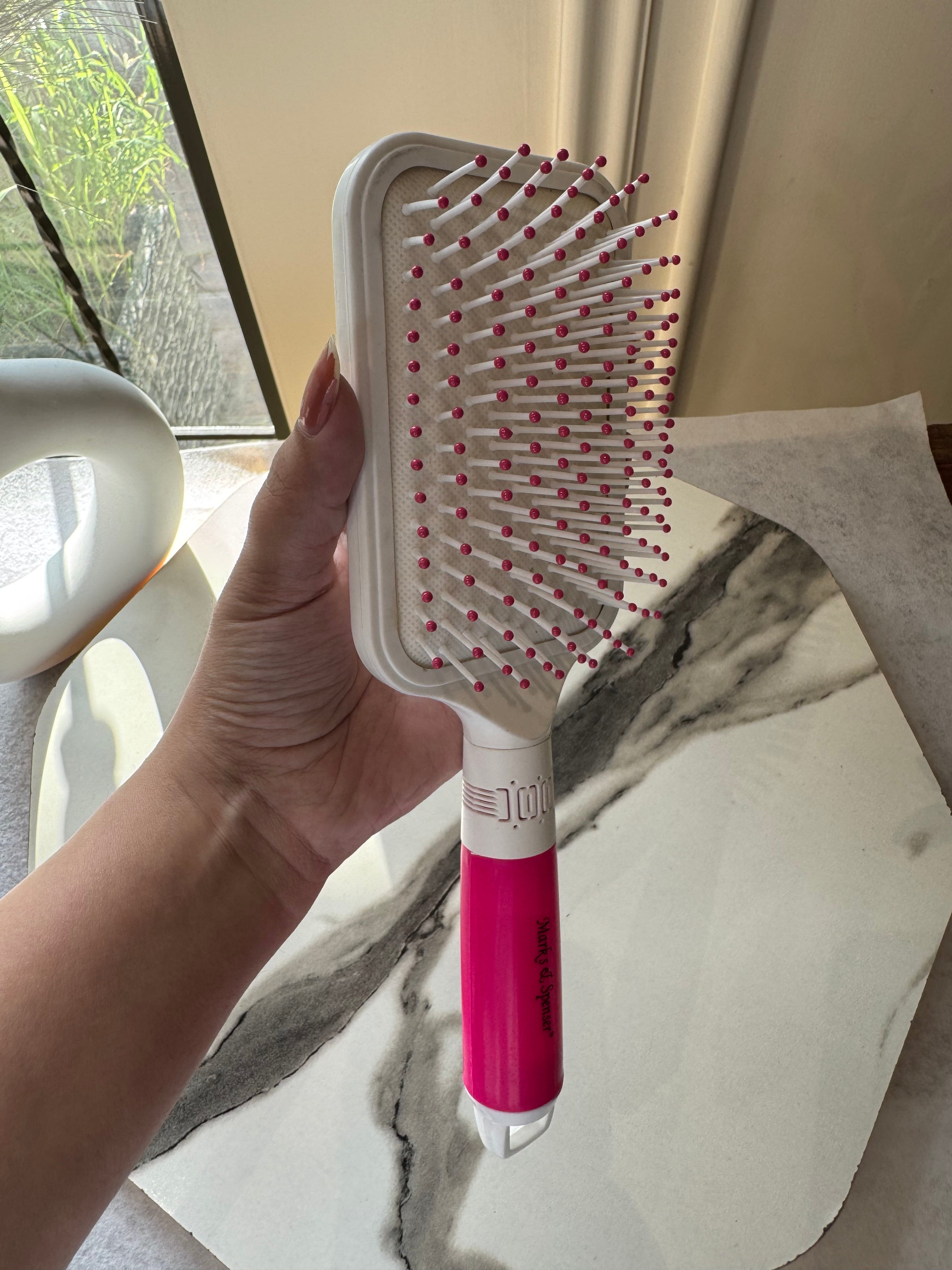 Softest White Pink Square Brush
