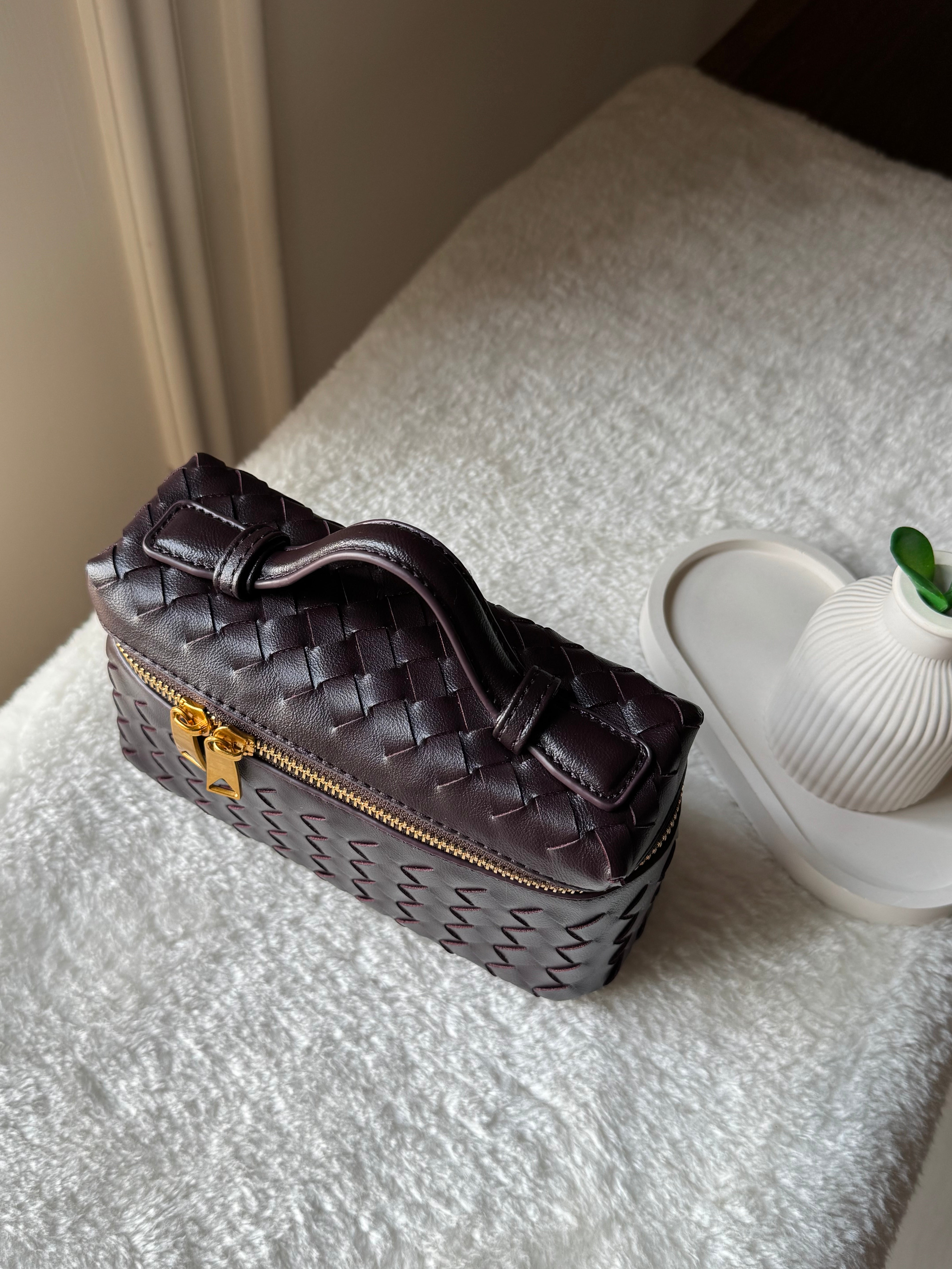 JW Pie Woven Bag with Long Strap (Magenta Purple)