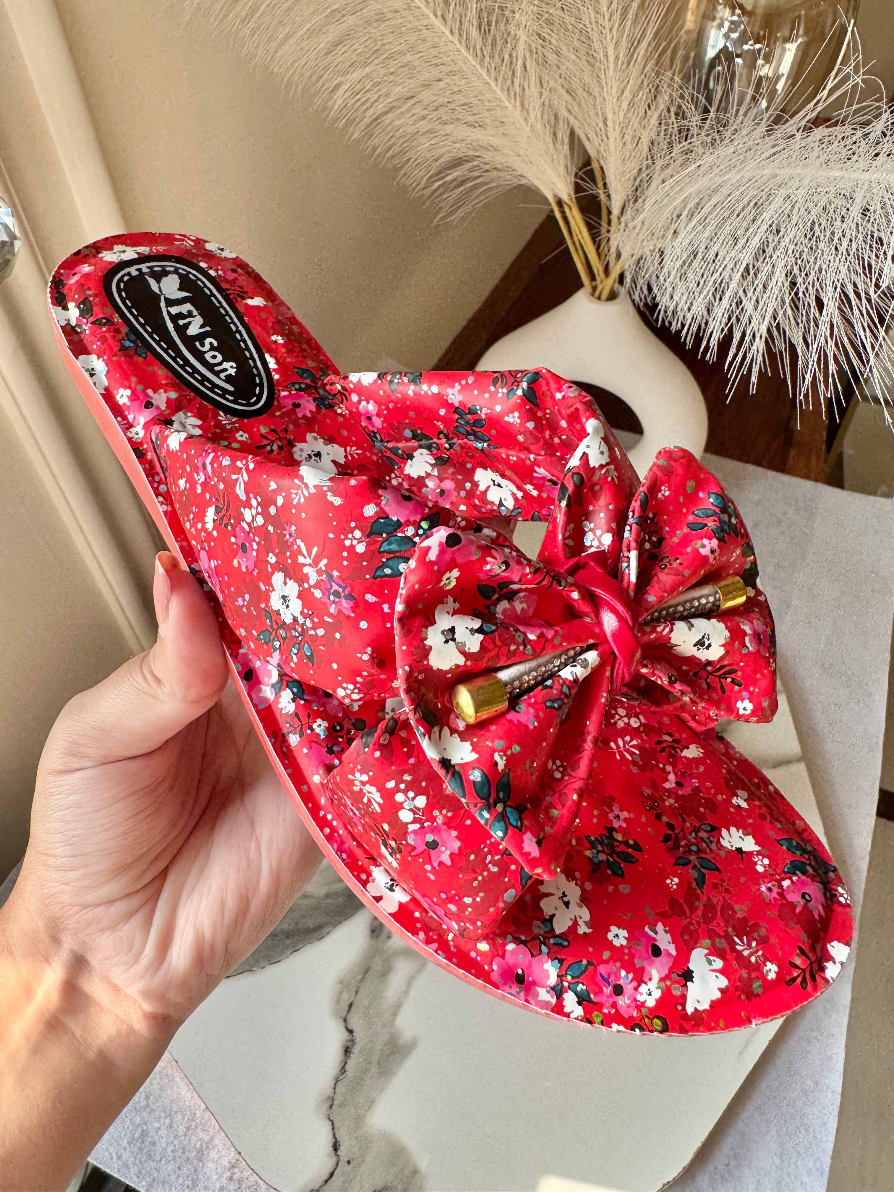 Soft Floral Fantasy Slides - Red