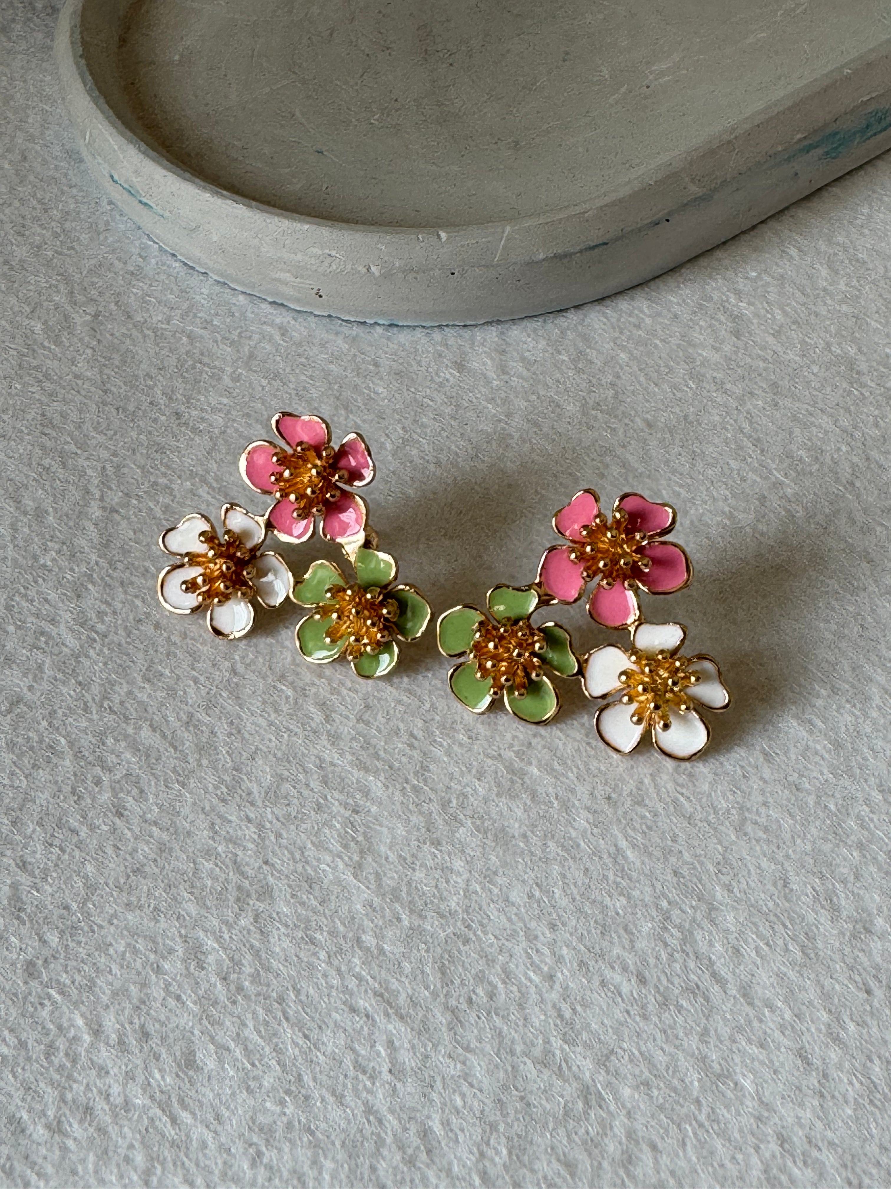 Luna Earrings - Loved by Meerub