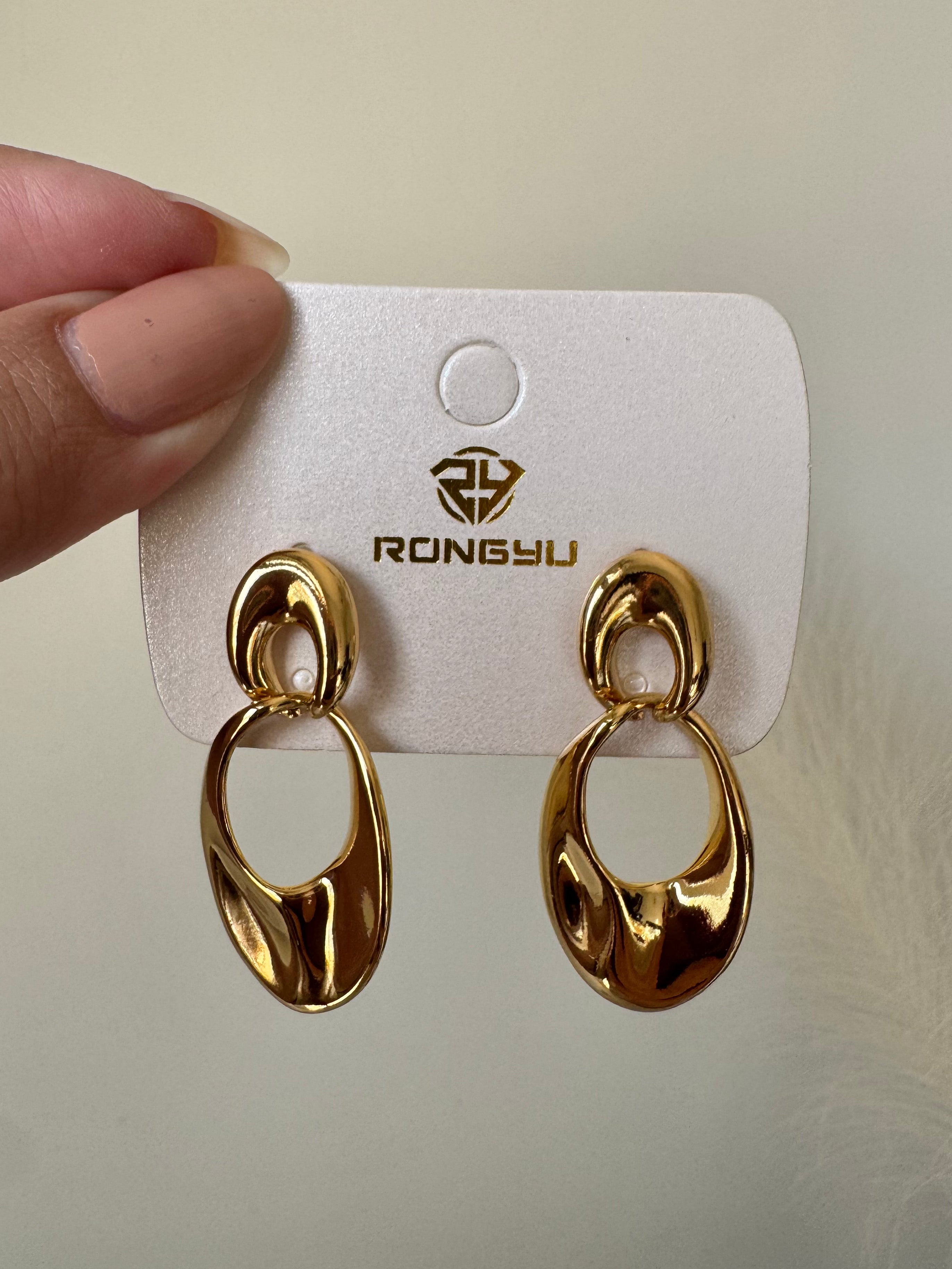 Eternal Charm Earrings - 18 Gold Plated