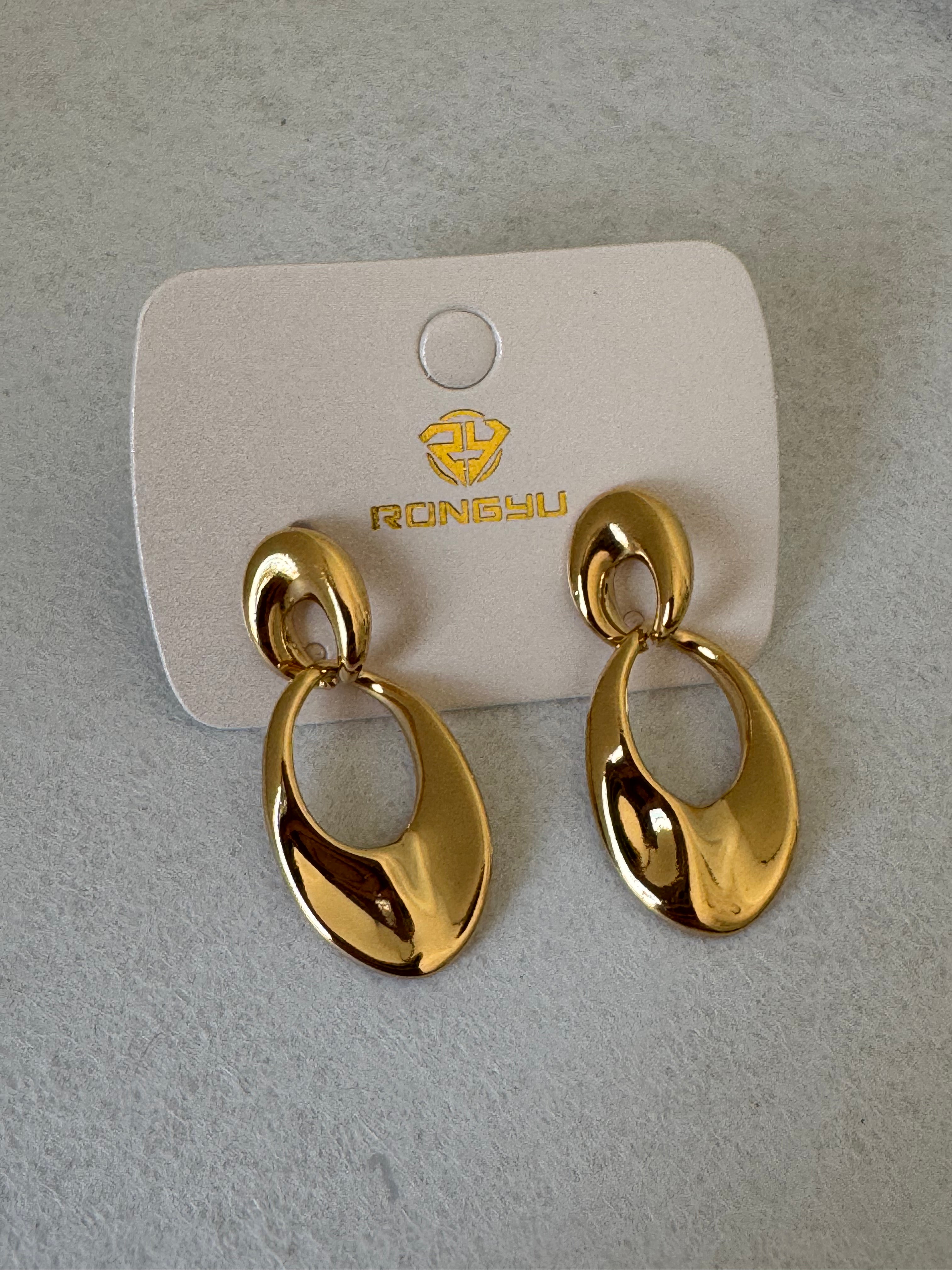 Eternal Charm Earrings - 18 Gold Plated