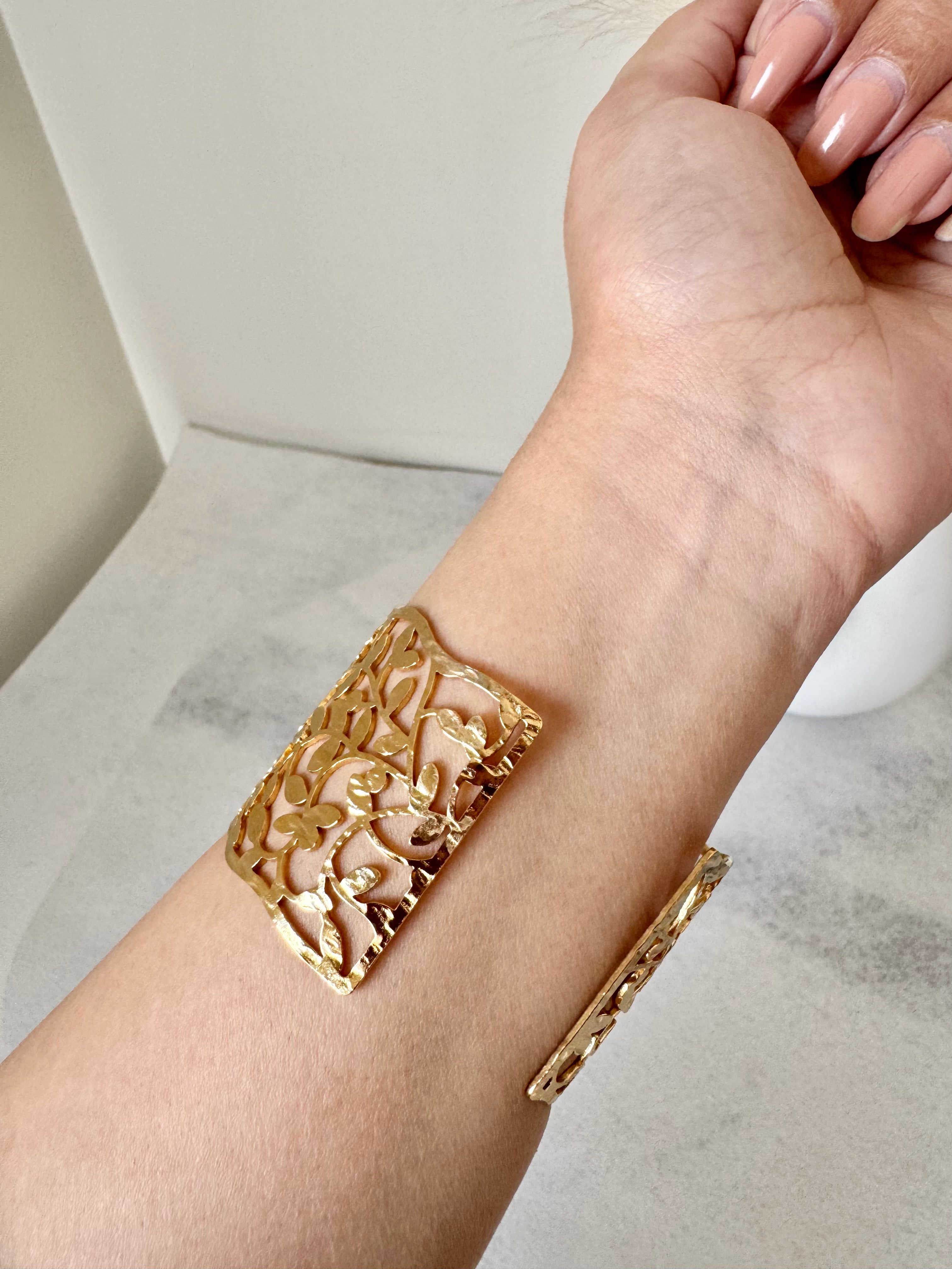 Majestic Gold Chunky Bangle