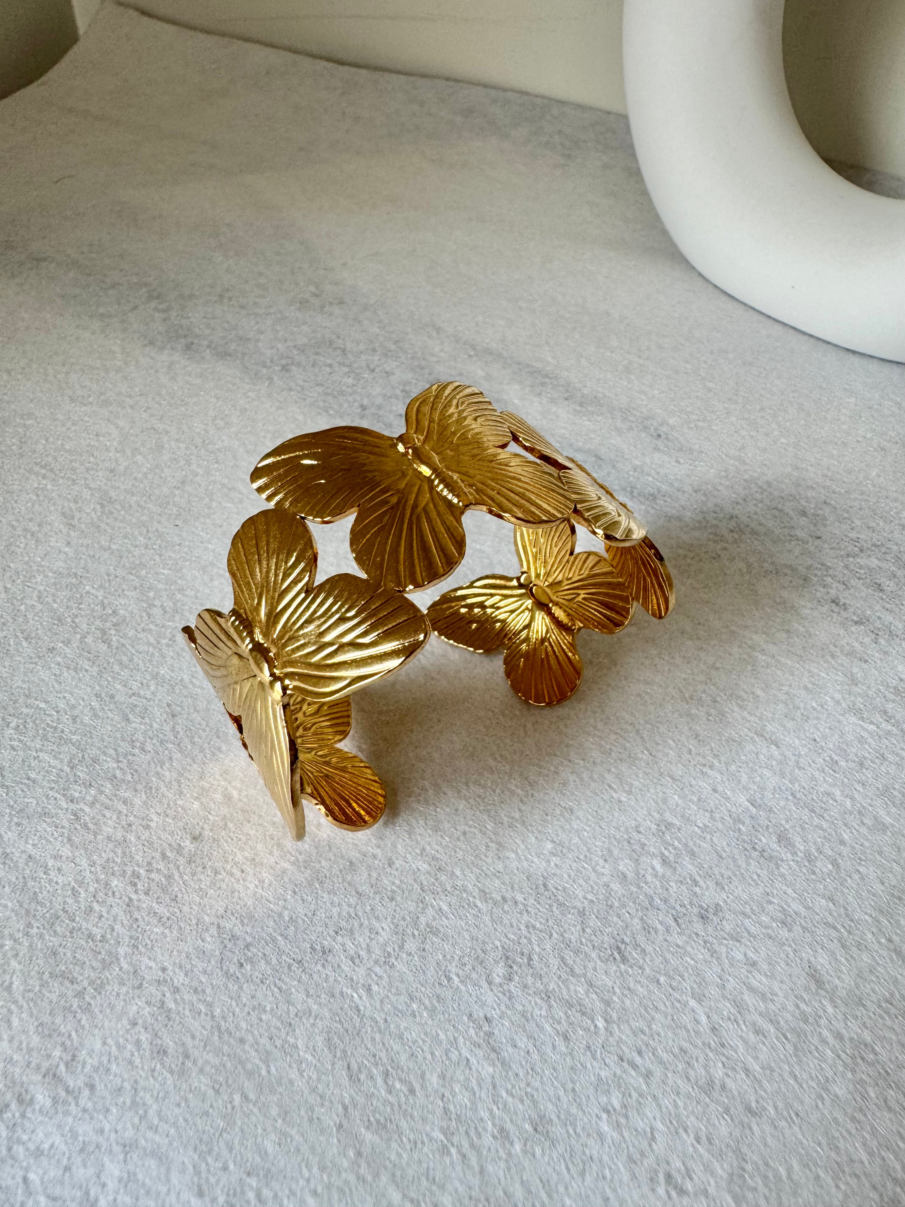 Duchess Gold Chunky Bangle